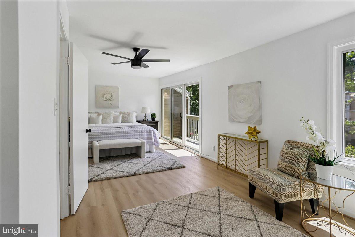 POOKS HILL - Residential