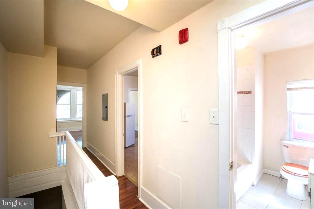 PHILADELPHIA (WEST) - Residential Income