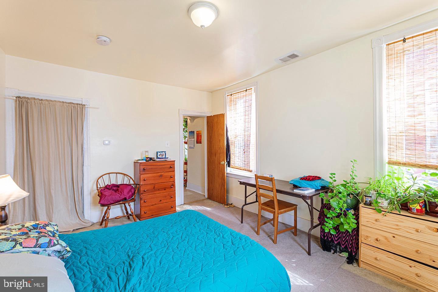 PHILADELPHIA (WEST) - Residential Income