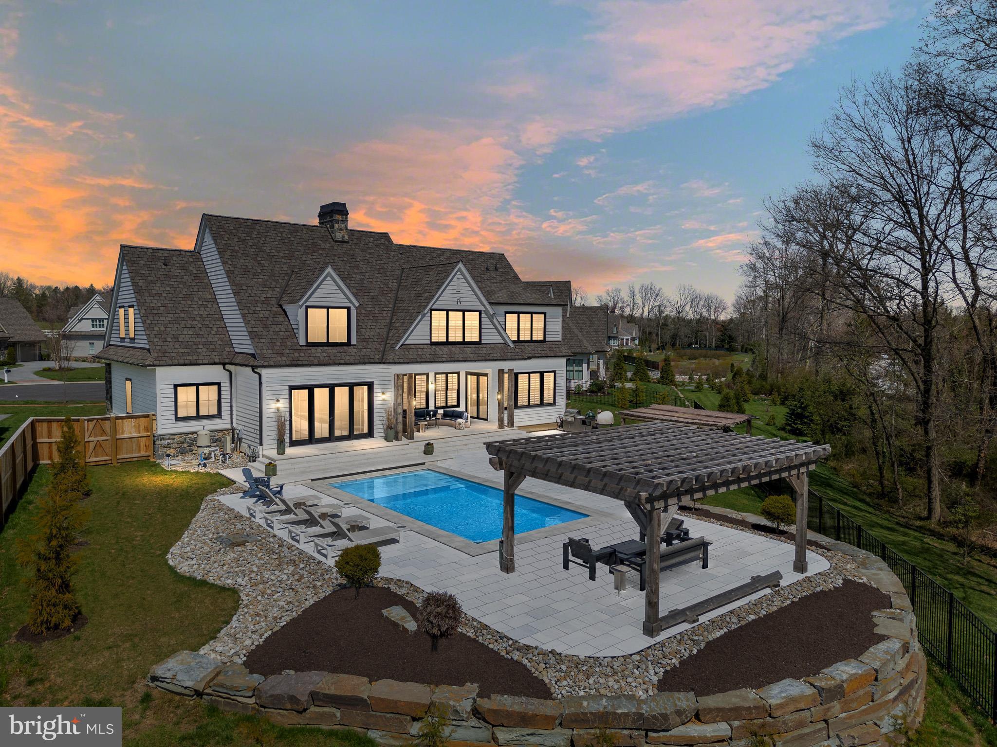 CROOKED BILLET - Residential