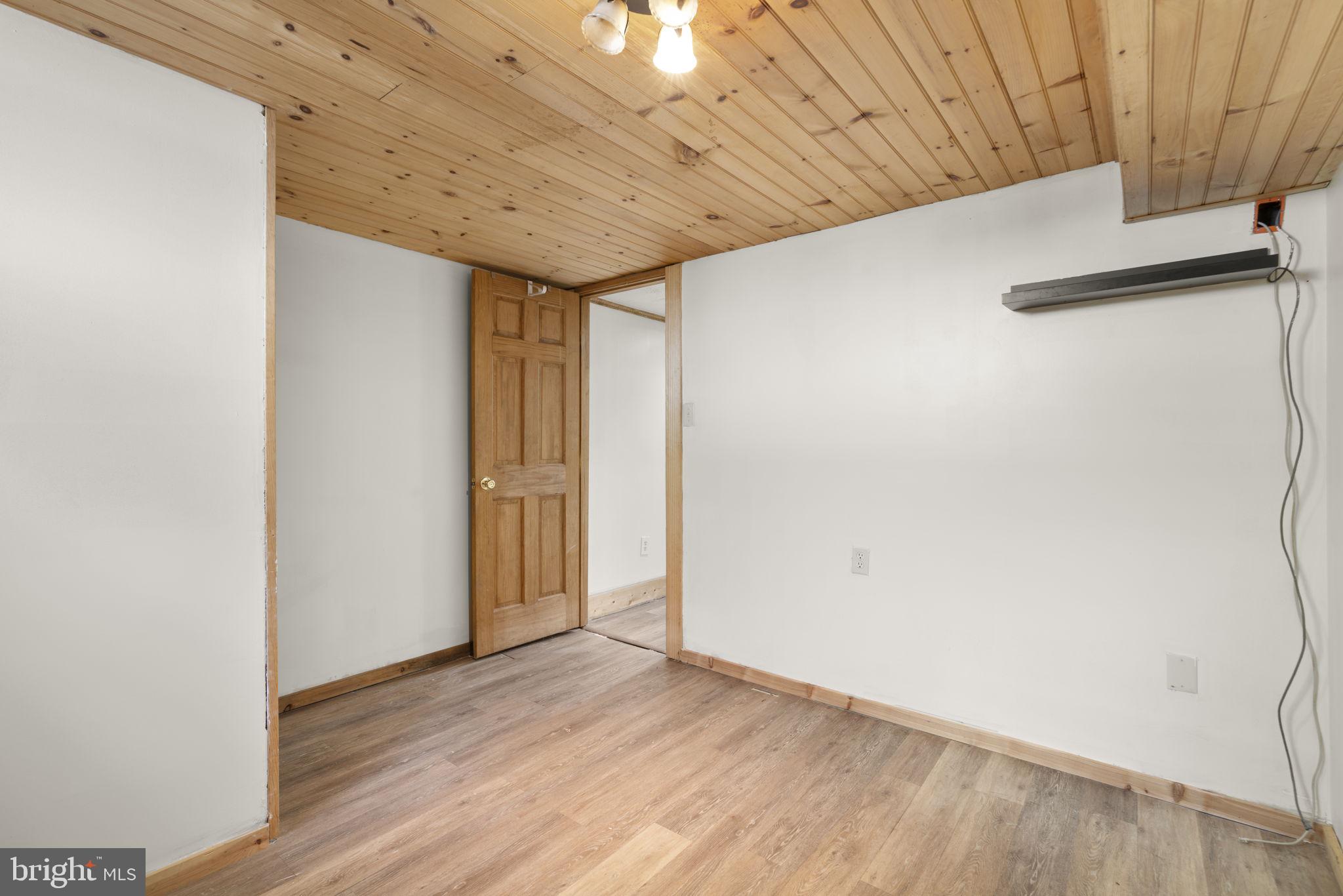 CATONSVILLE HEIGHTS - Residential