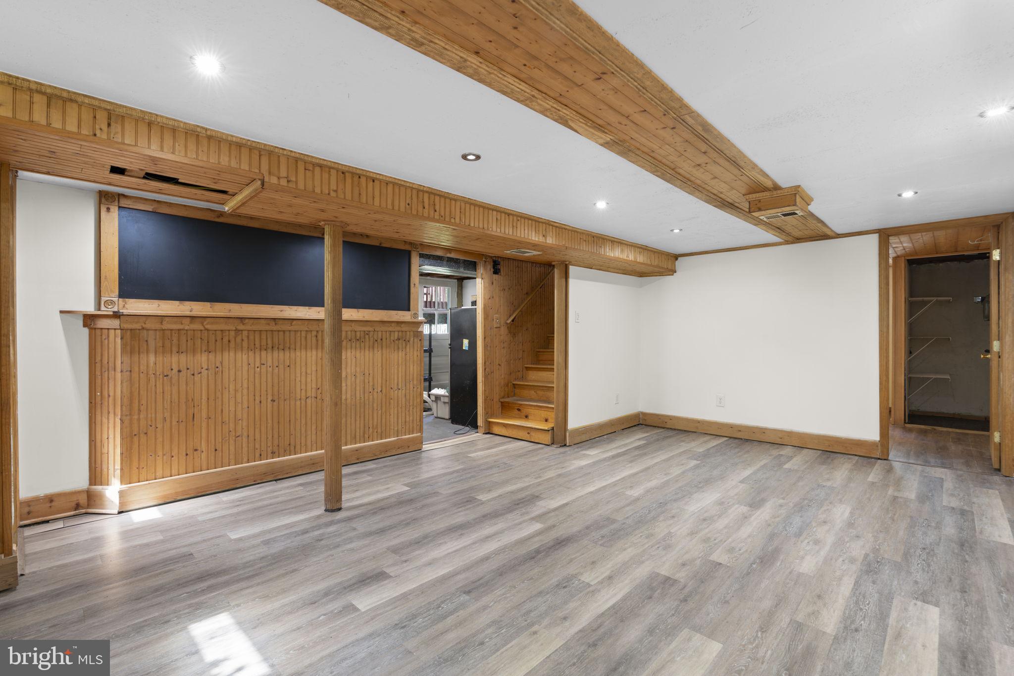 CATONSVILLE HEIGHTS - Residential
