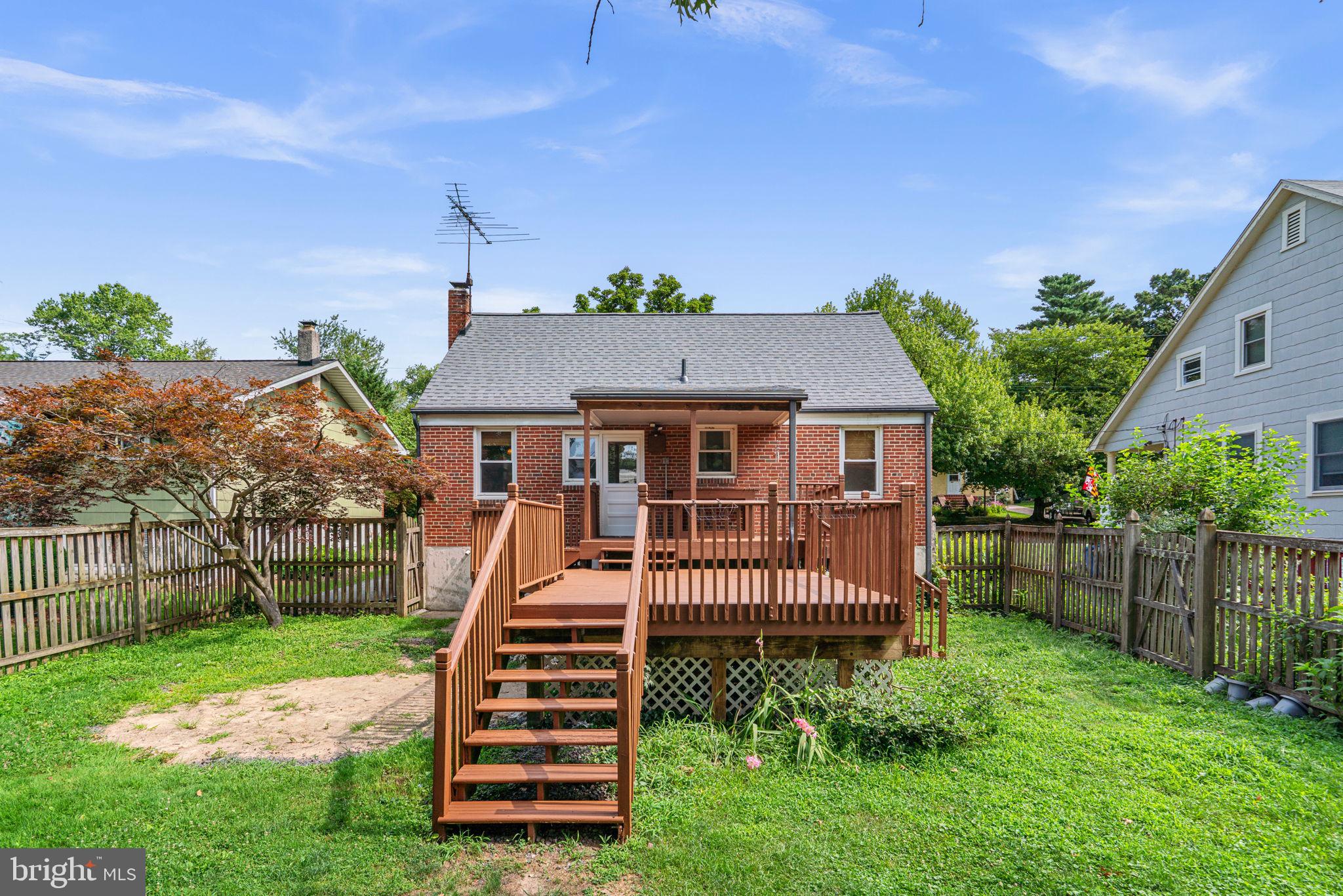 CATONSVILLE HEIGHTS - Residential