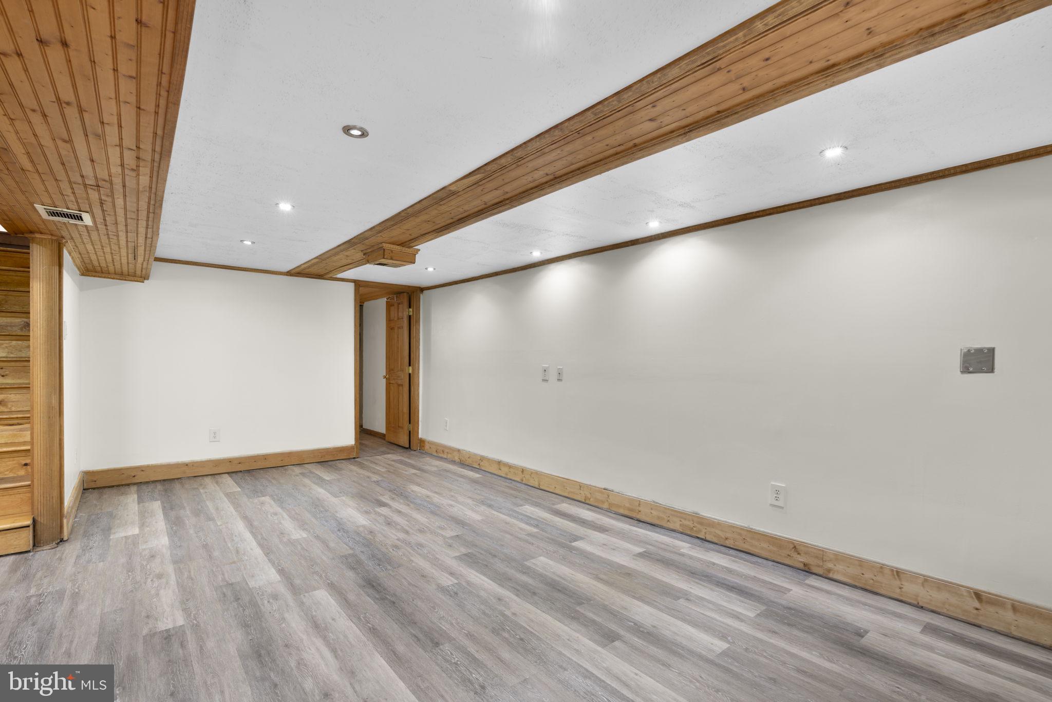 CATONSVILLE HEIGHTS - Residential