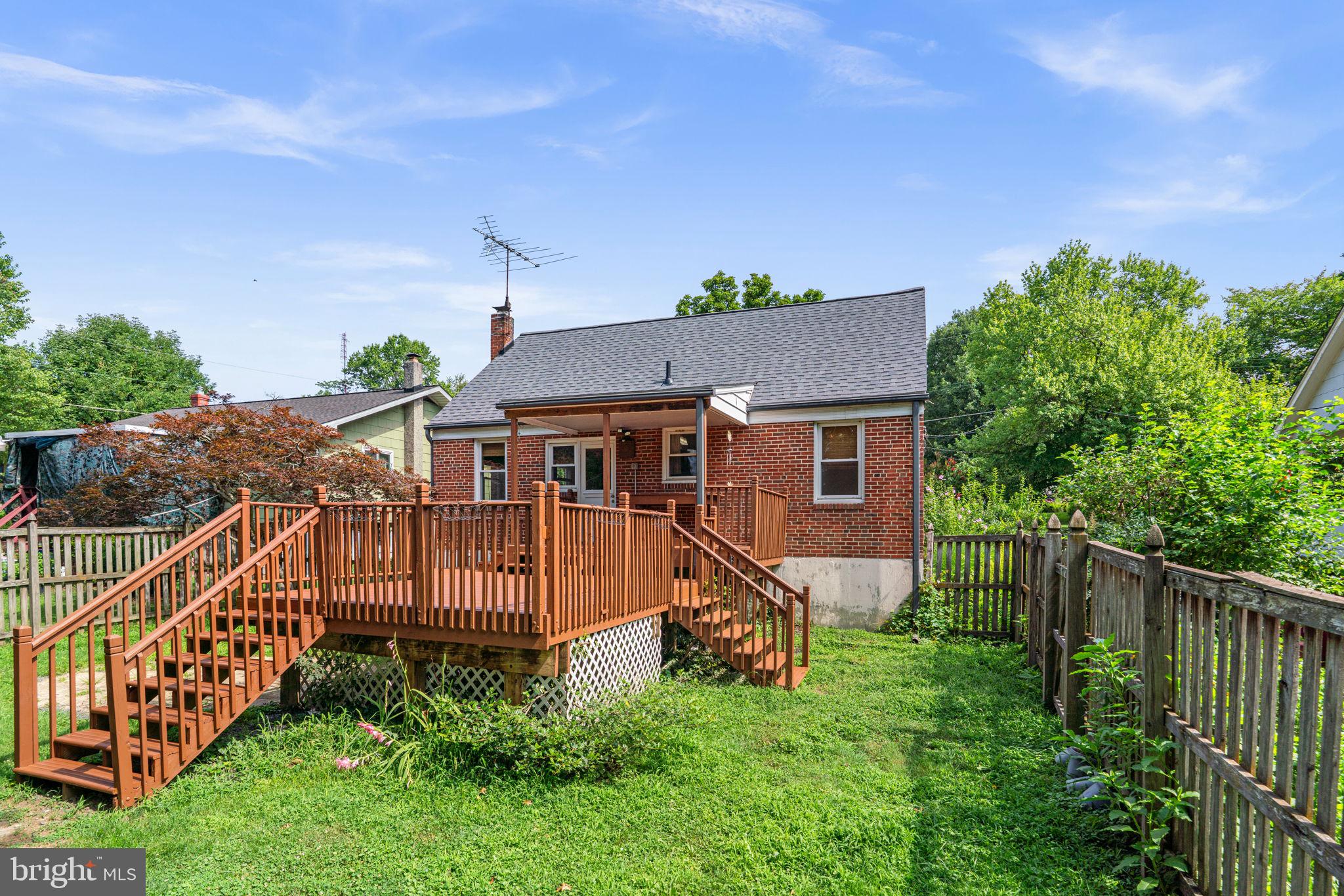 CATONSVILLE HEIGHTS - Residential