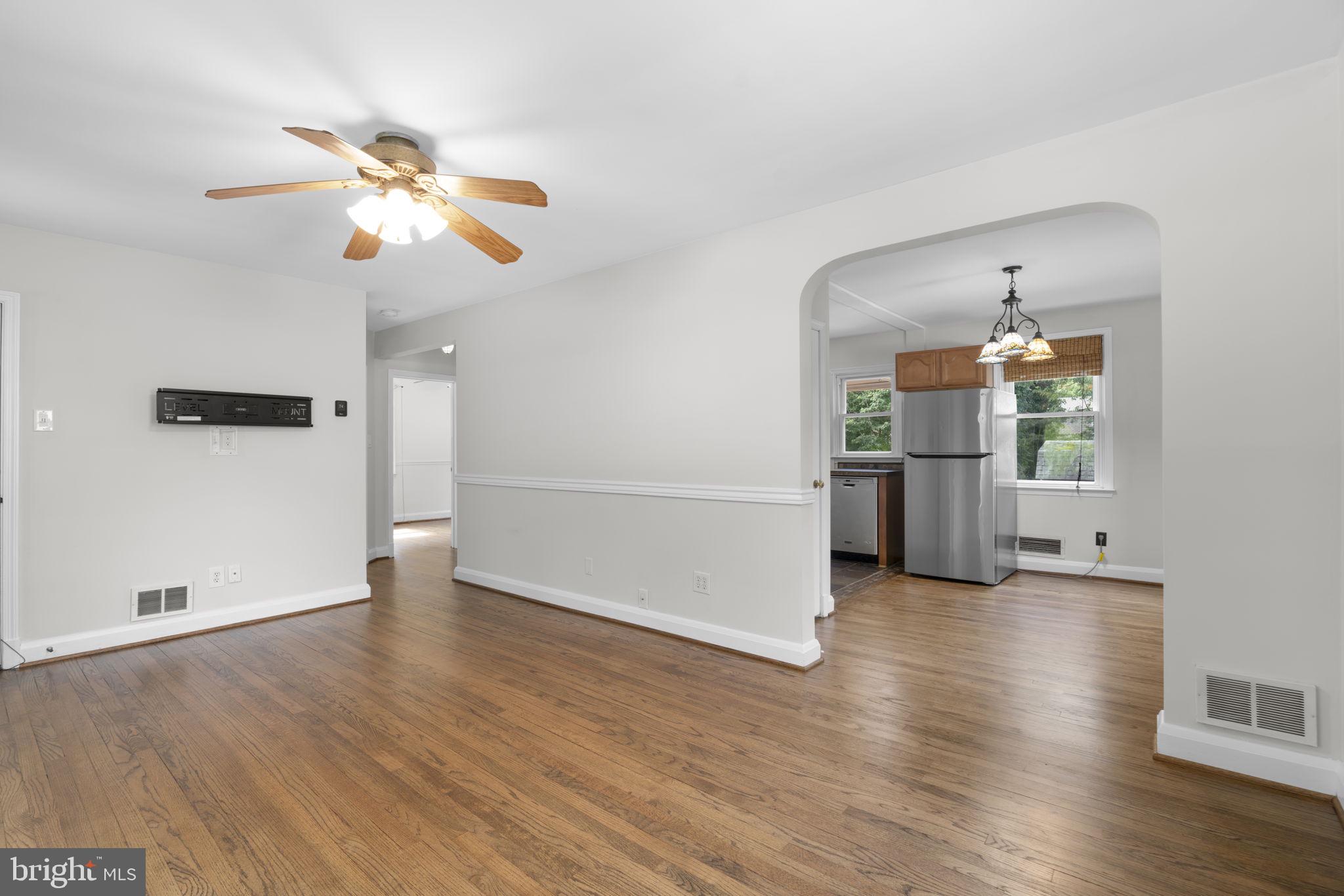 CATONSVILLE HEIGHTS - Residential
