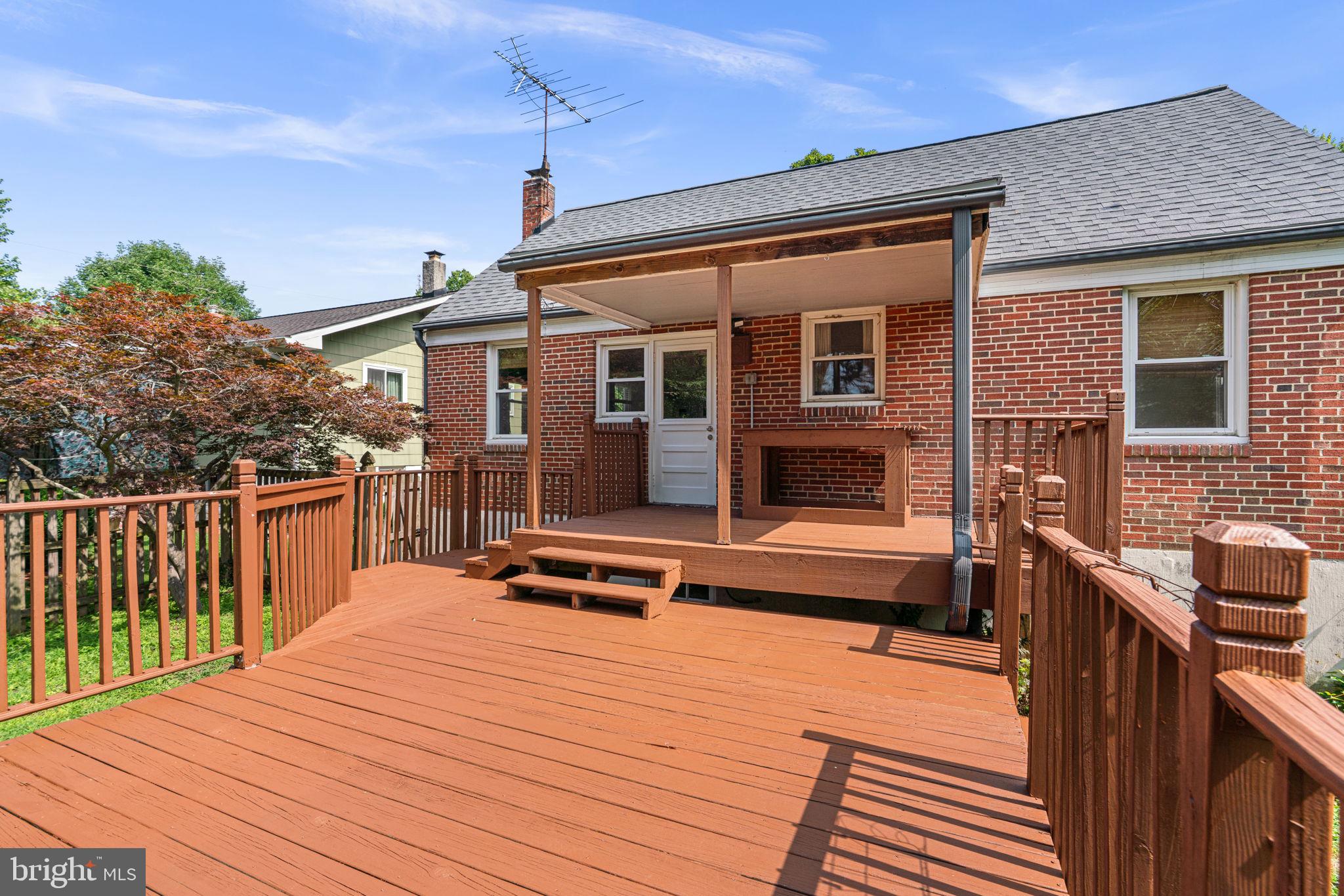 CATONSVILLE HEIGHTS - Residential