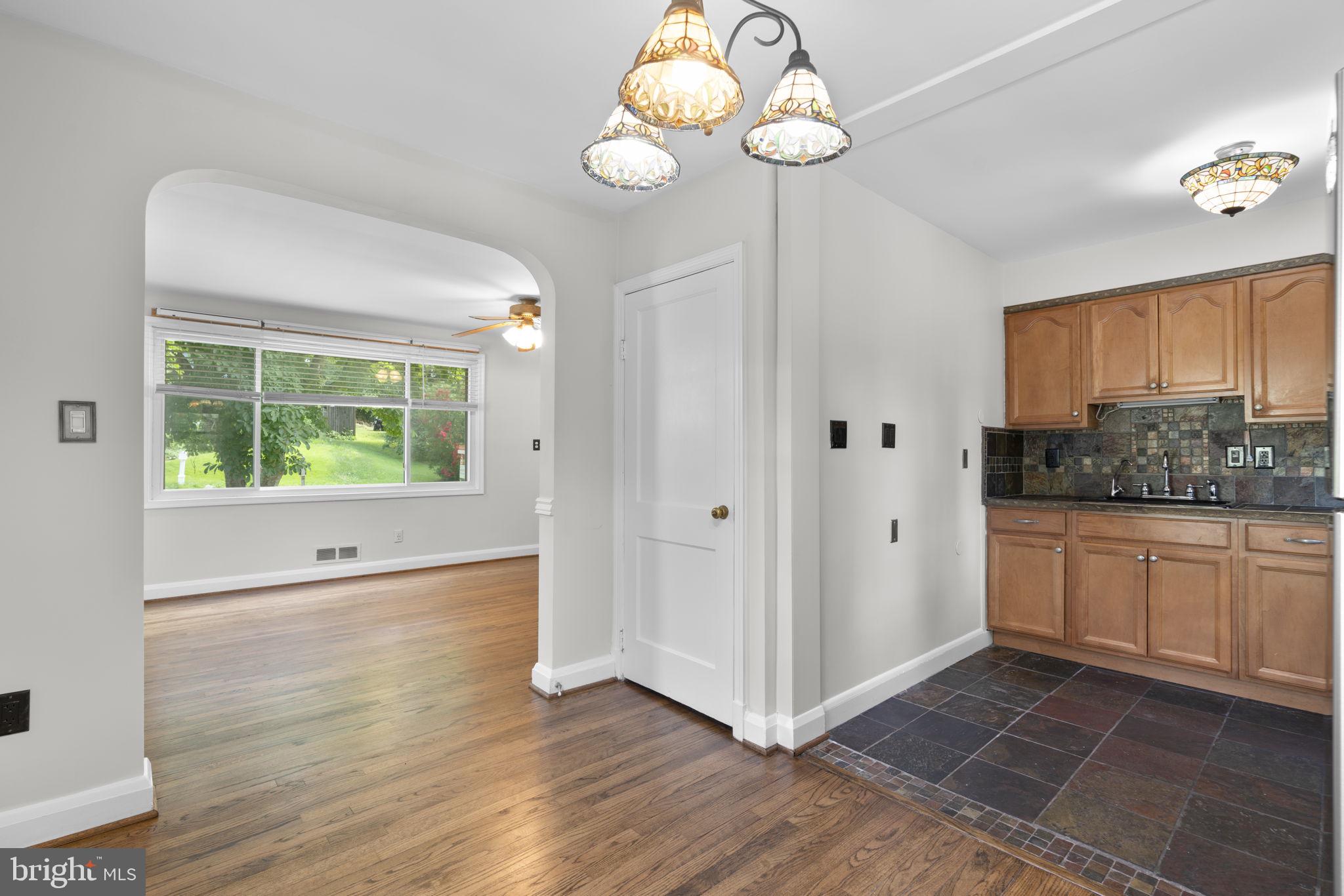 CATONSVILLE HEIGHTS - Residential