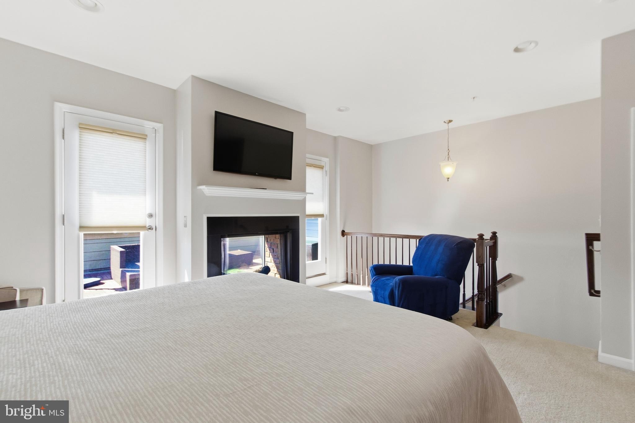 POTOMAC OVERLOOK AT NATIONAL HARBOR - Residential