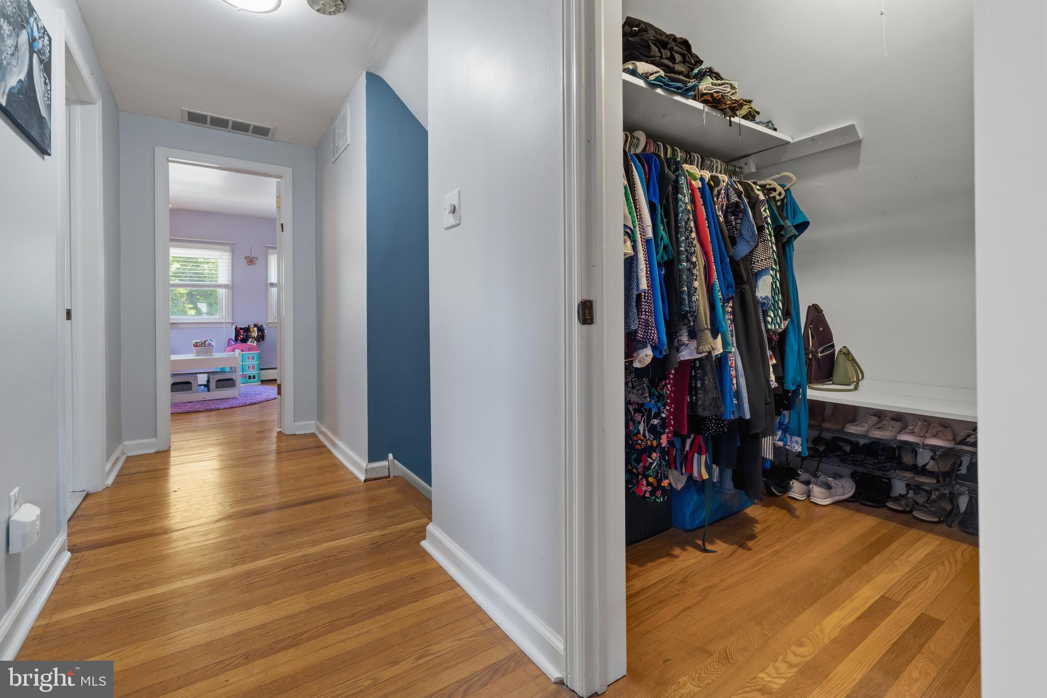 GLENSIDE - Residential