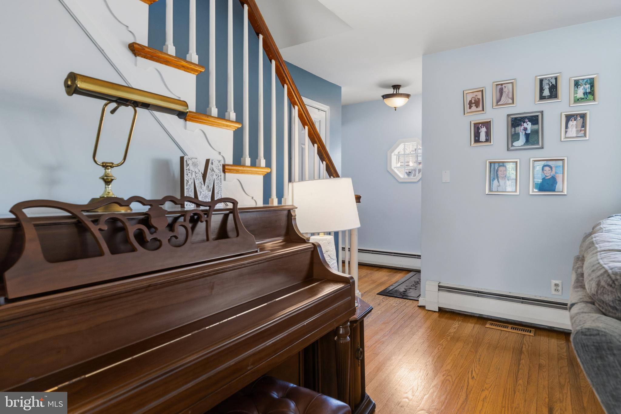 GLENSIDE - Residential