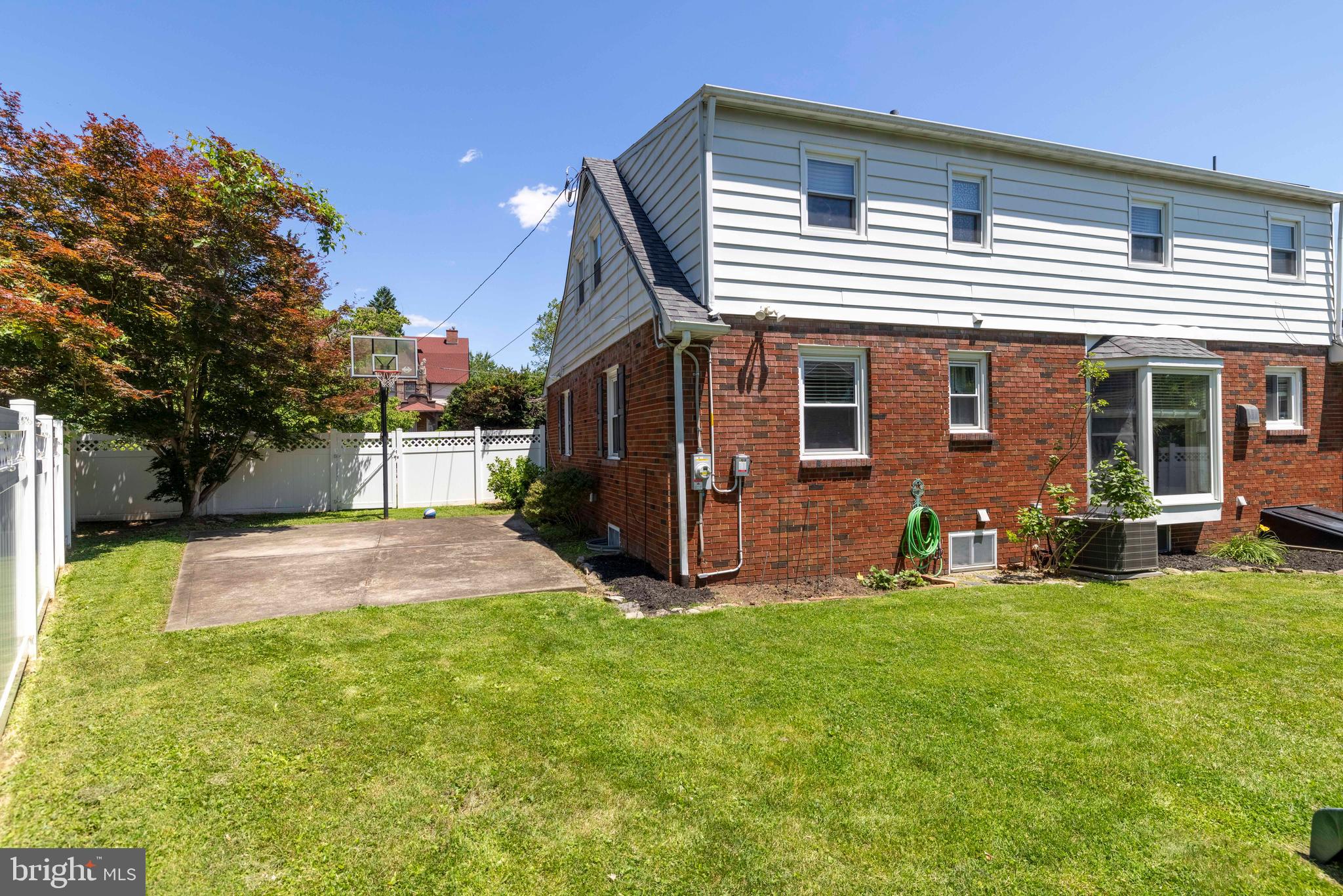 GLENSIDE - Residential
