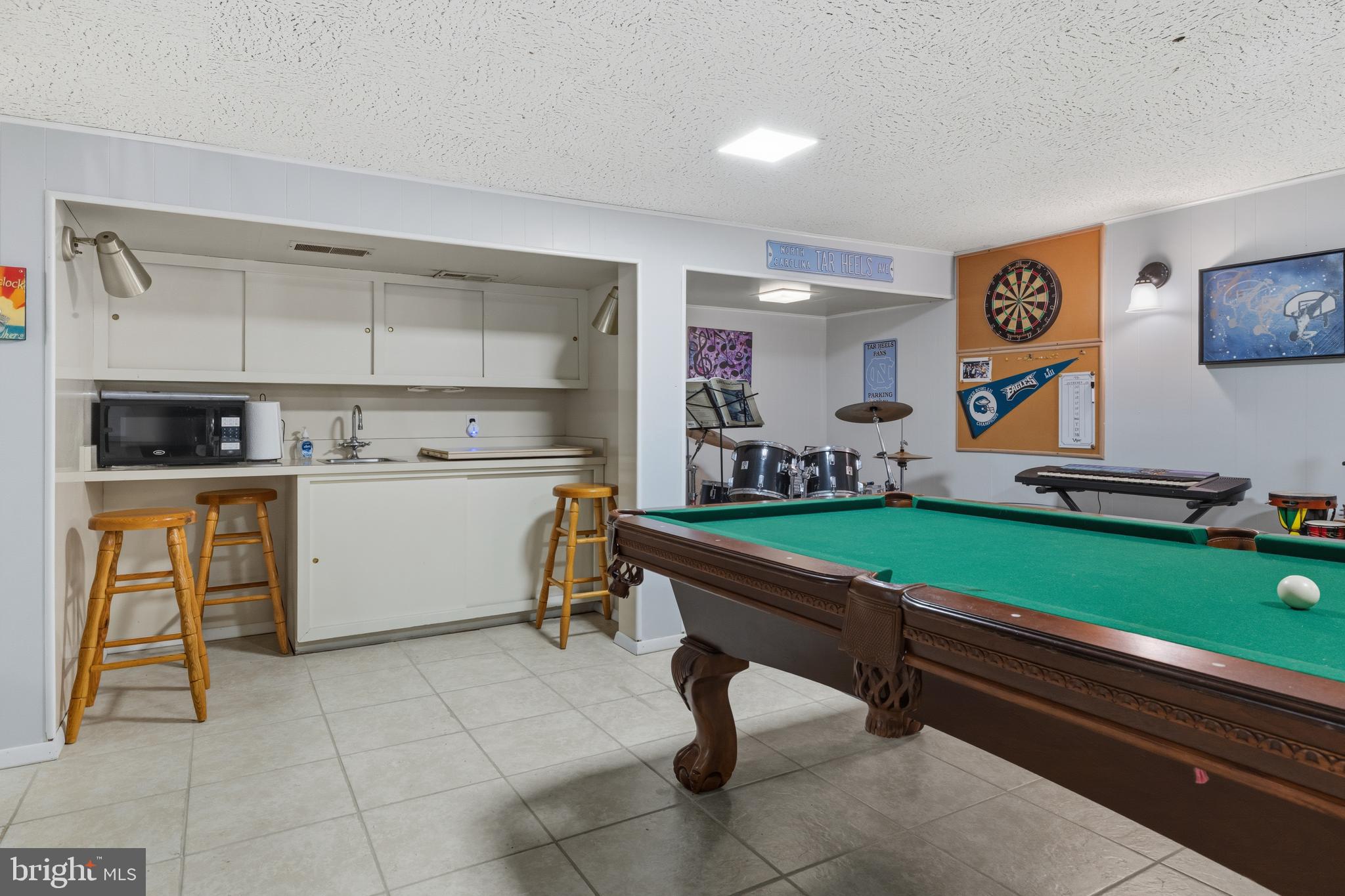 GLENSIDE - Residential