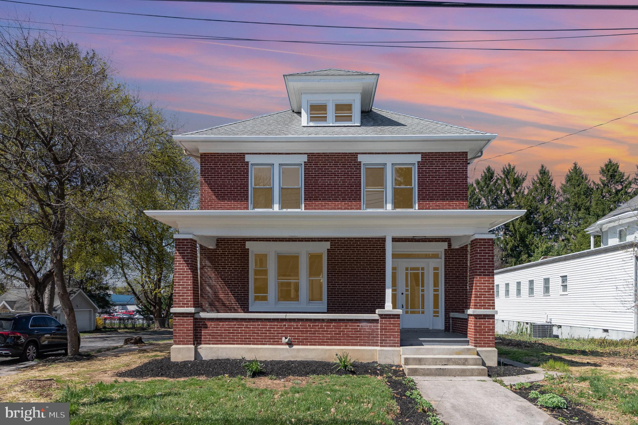 MECHANICSBURG BOROUGH - Residential