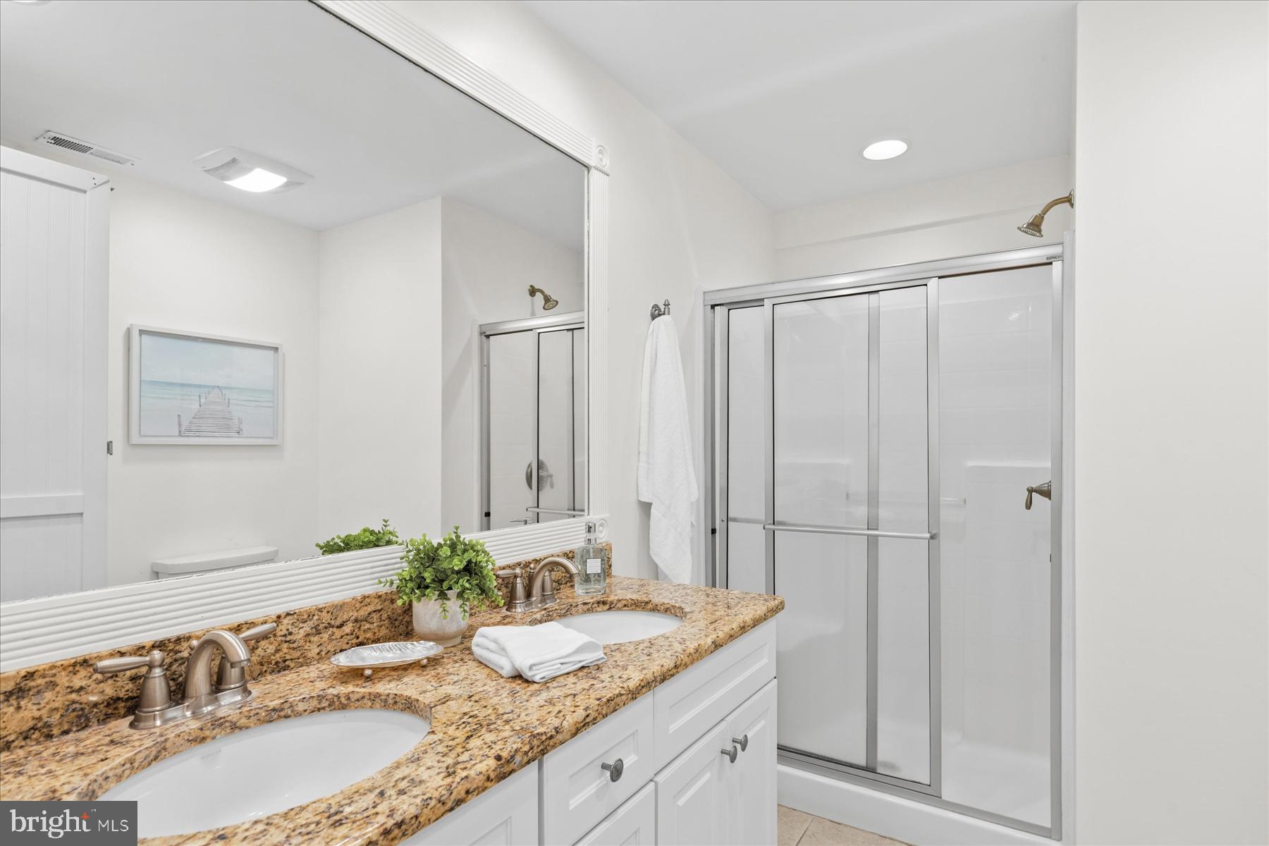 MIDDLESEX BEACH - Residential