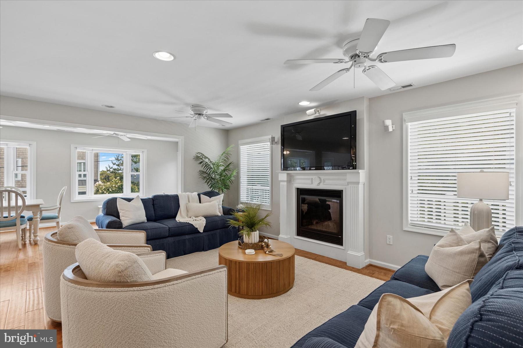 MIDDLESEX BEACH - Residential