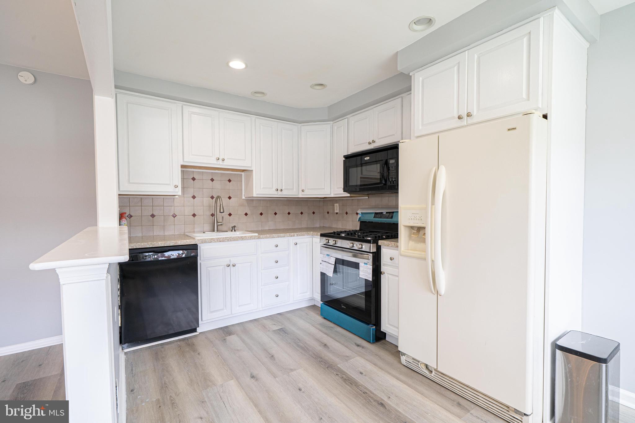 PARKWOOD - Residential