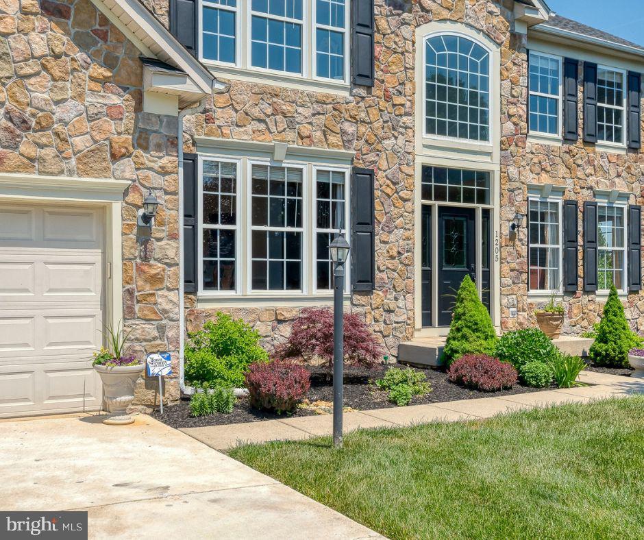 STONE RIDGE - Residential