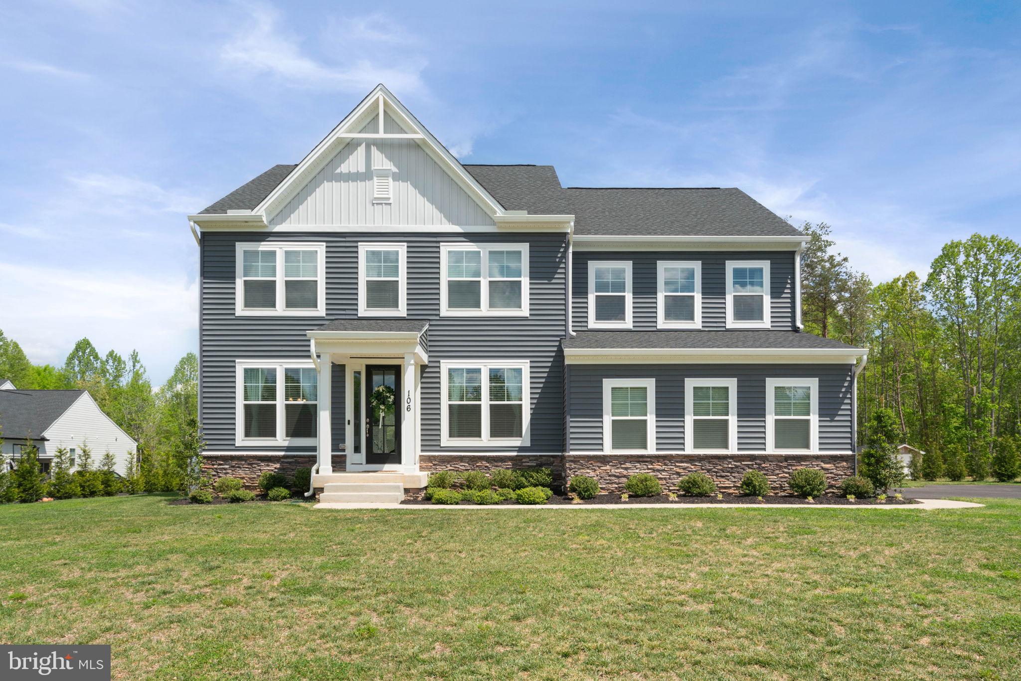 LIBERTY HALL - Residential