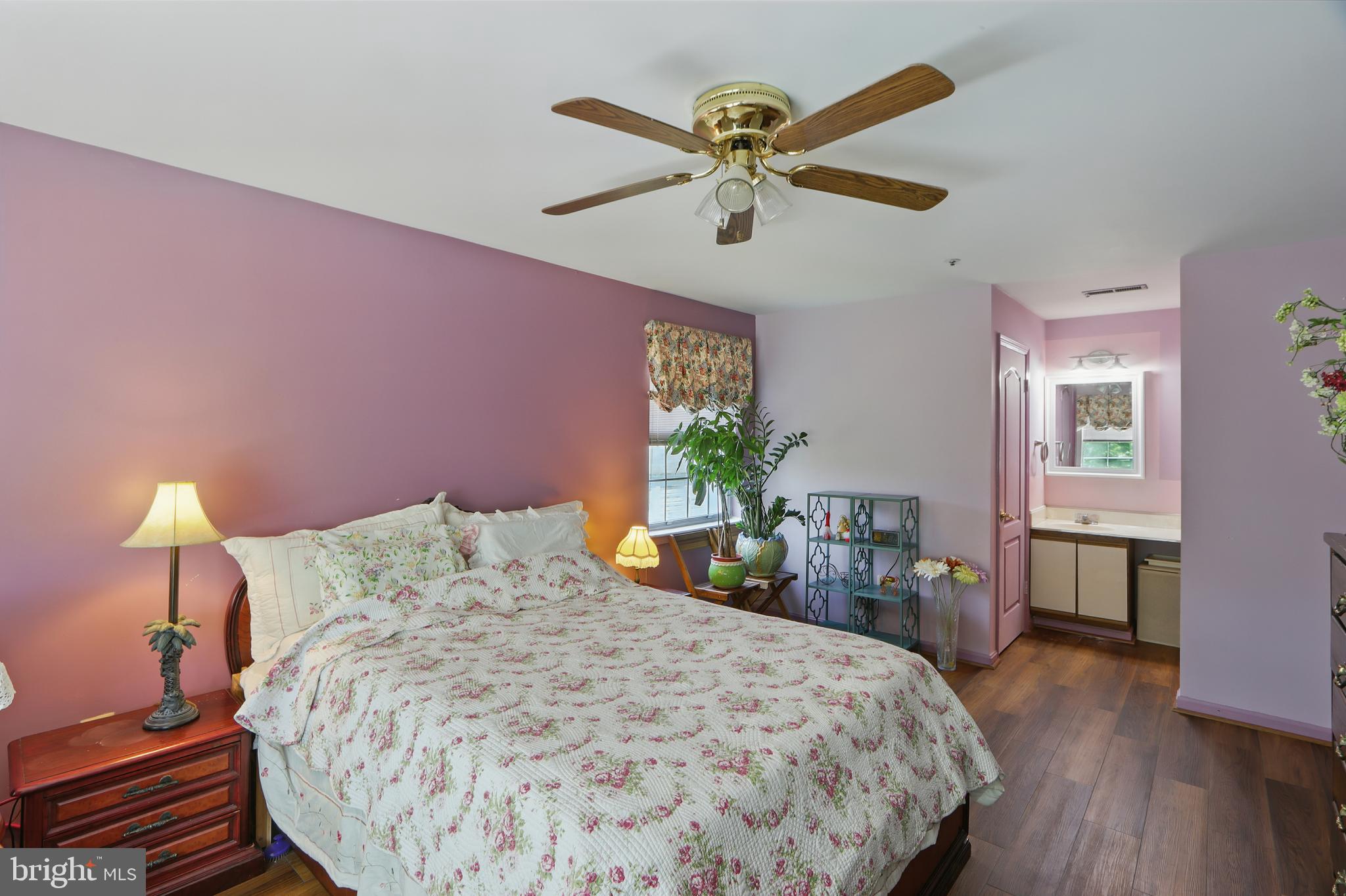 VILLAGE OF MONTGOMERY RUN - Residential