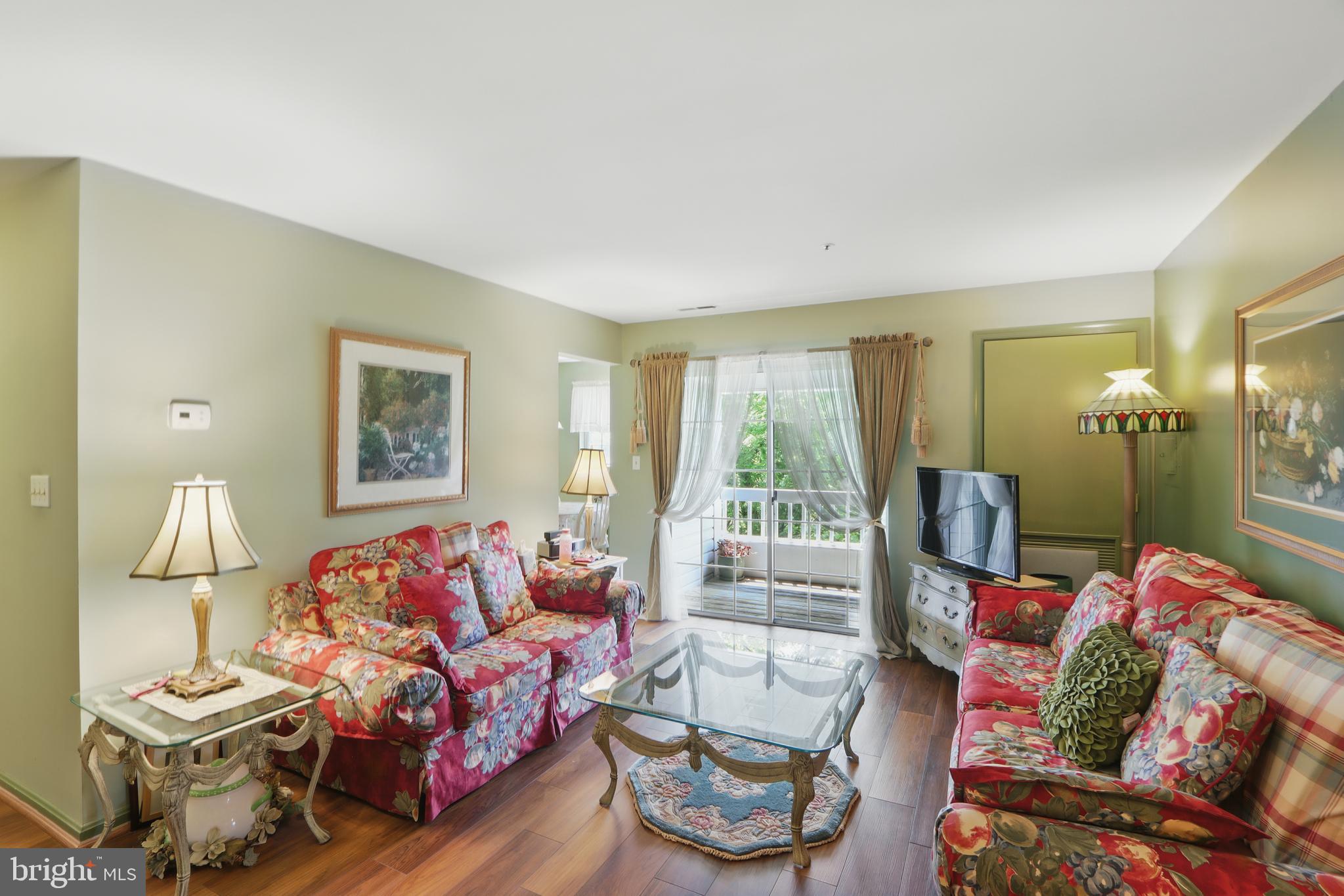 VILLAGE OF MONTGOMERY RUN - Residential