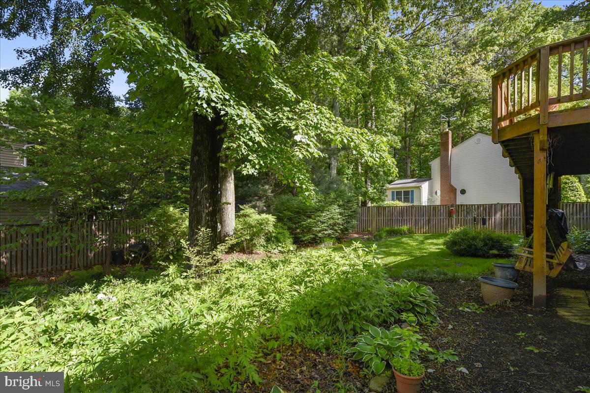LAKE BRADDOCK - Residential