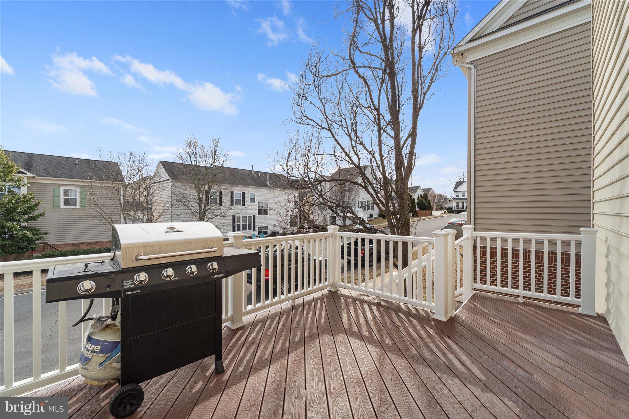 MEADOWS AT MORRIS FARM - Residential