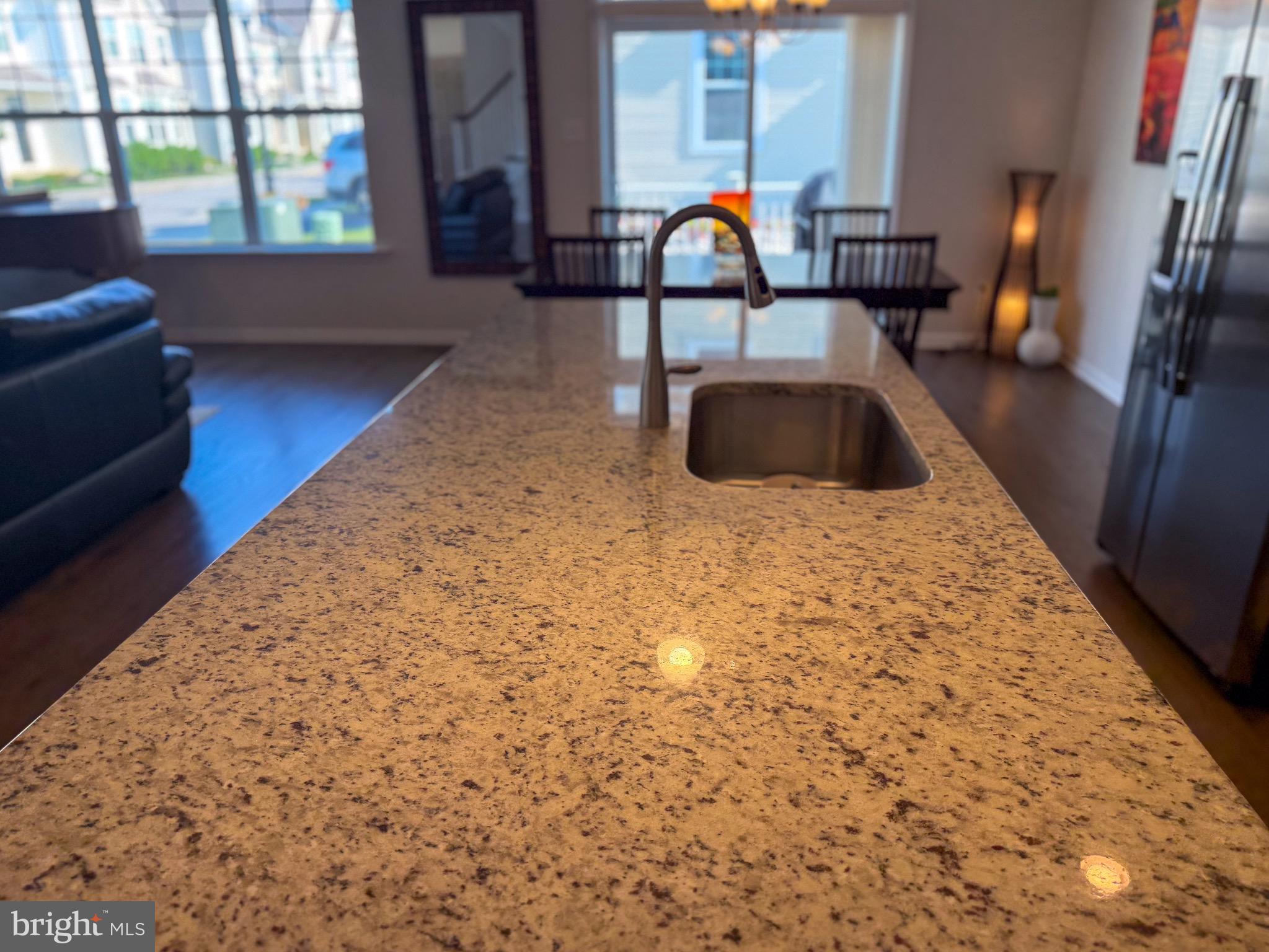 EAST VILLAGE - Residential