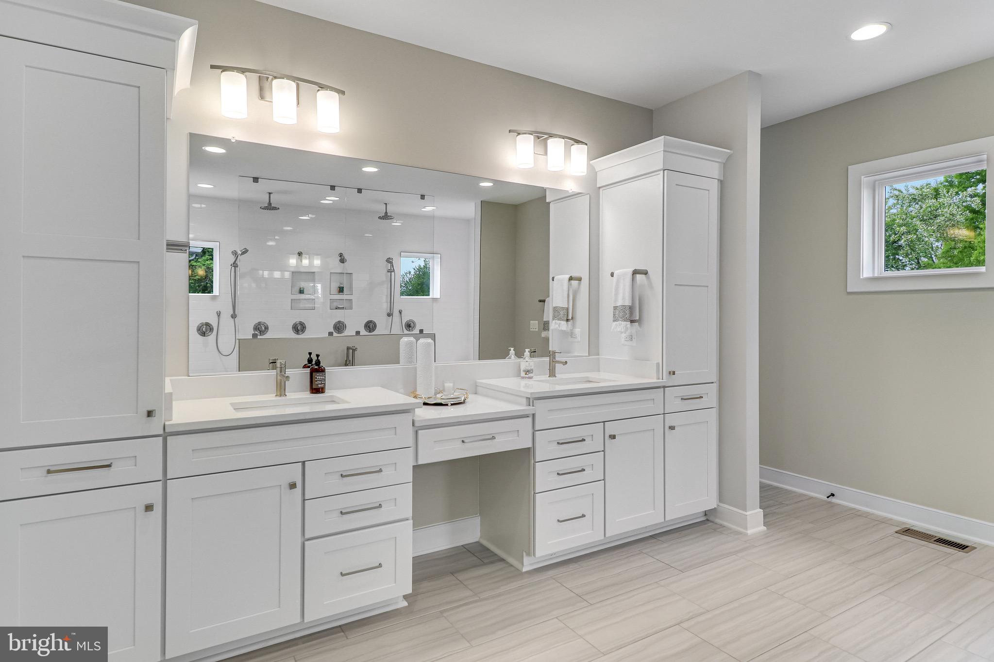 LITTLE VIENNA ESTATES - Residential