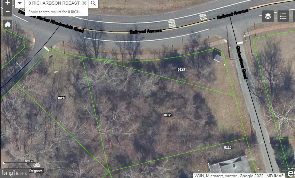 Great 1.41-acre lot in East New Market. Public water and sewer available. Property just acquired through tax sale foreclosure and is being sold as is. Law Firm of Shaw and Crowson P.A. in Salisbury preferred for settlement.