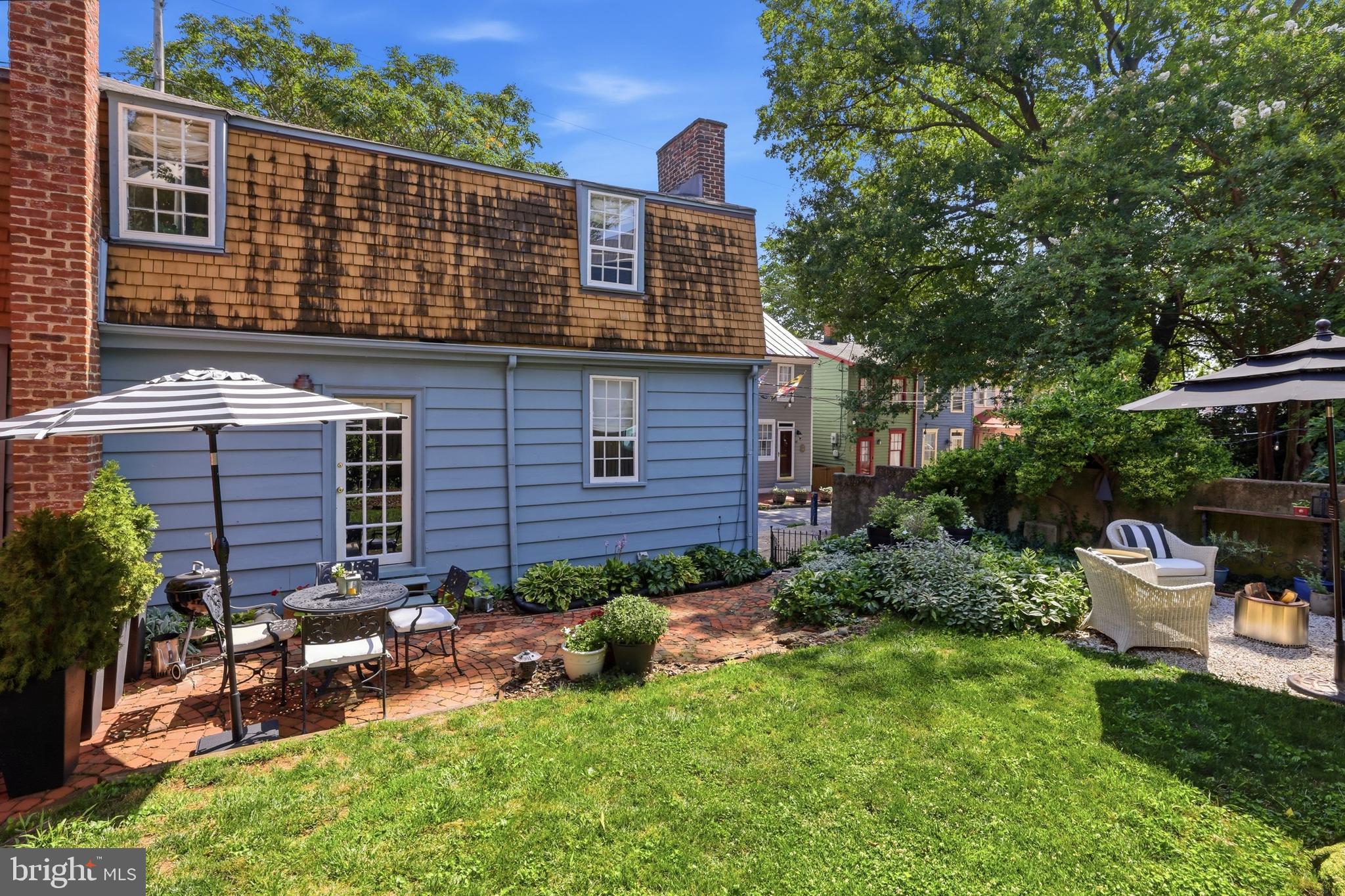 HISTORIC DISTRICT - Residential