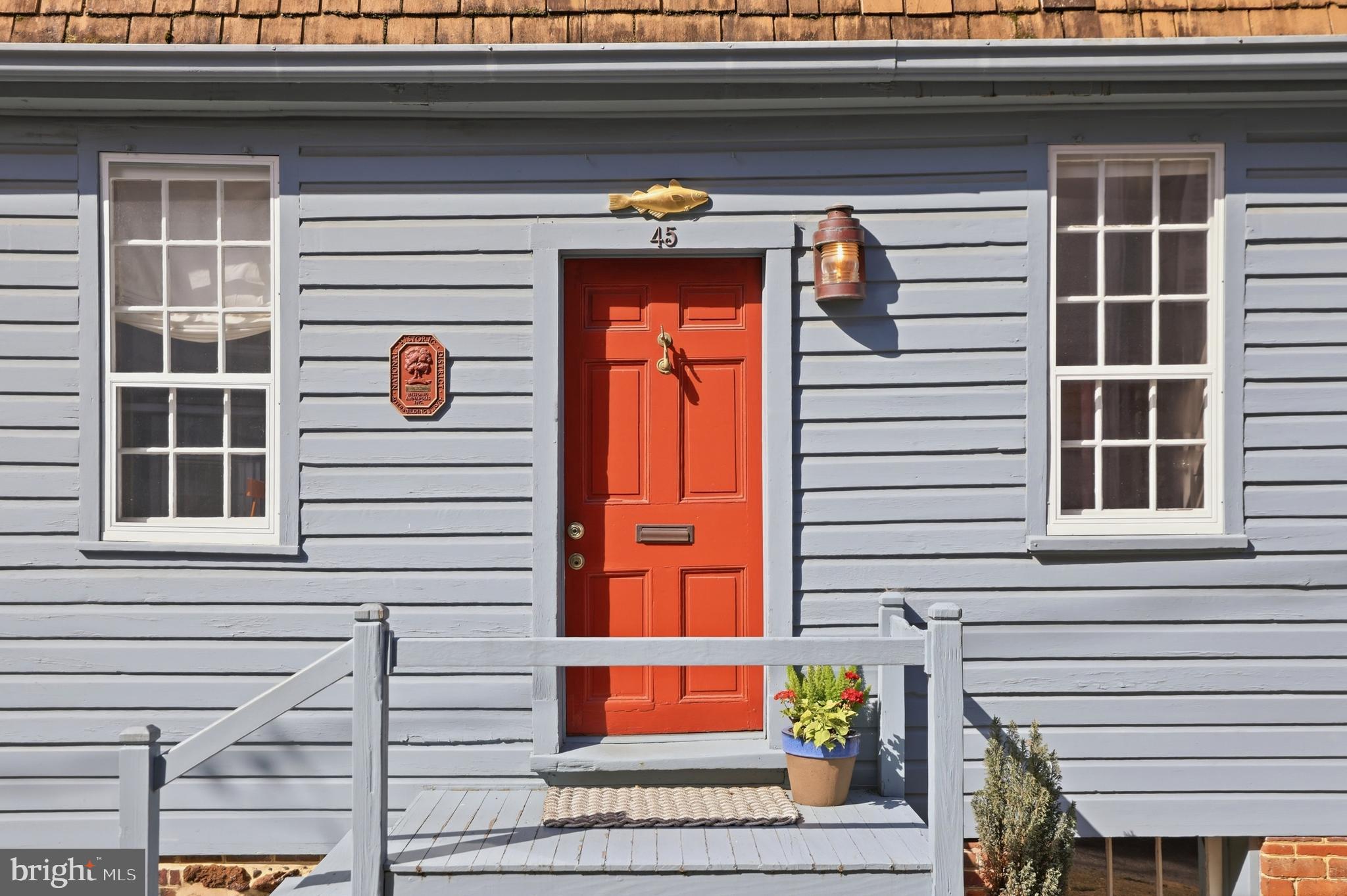 HISTORIC DISTRICT - Residential