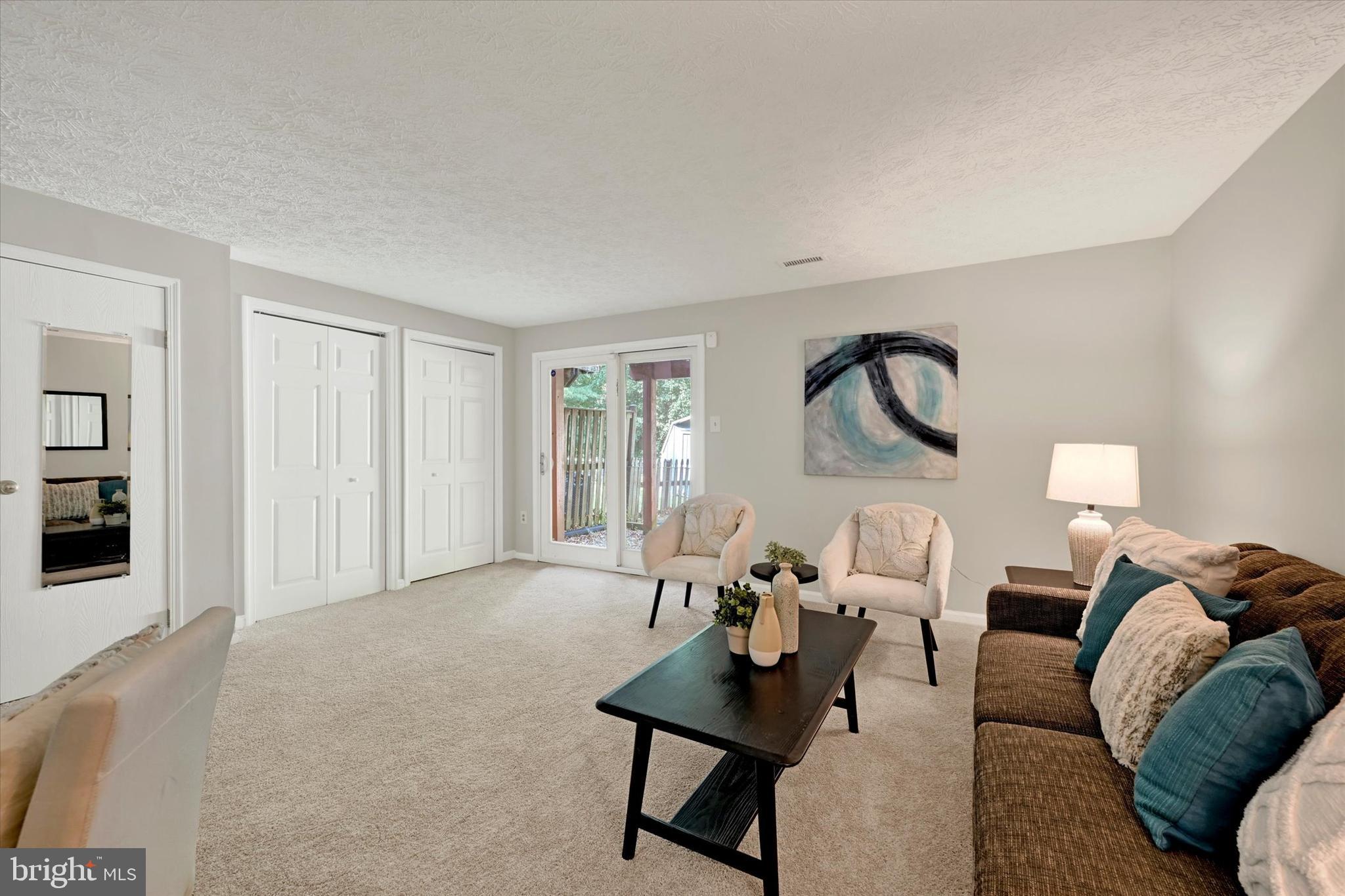 CARNEY/PARKVILLE - Residential