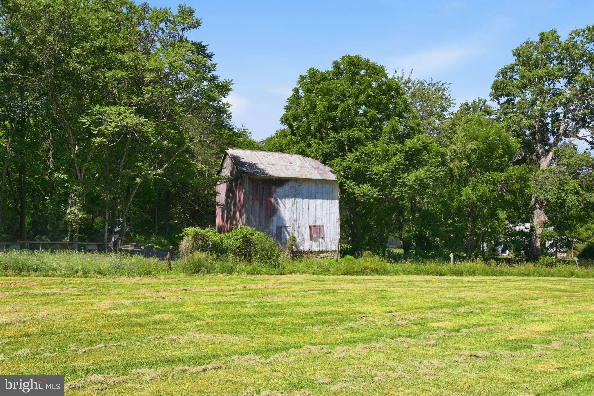 CLARKSBURG OUTSIDE - Land