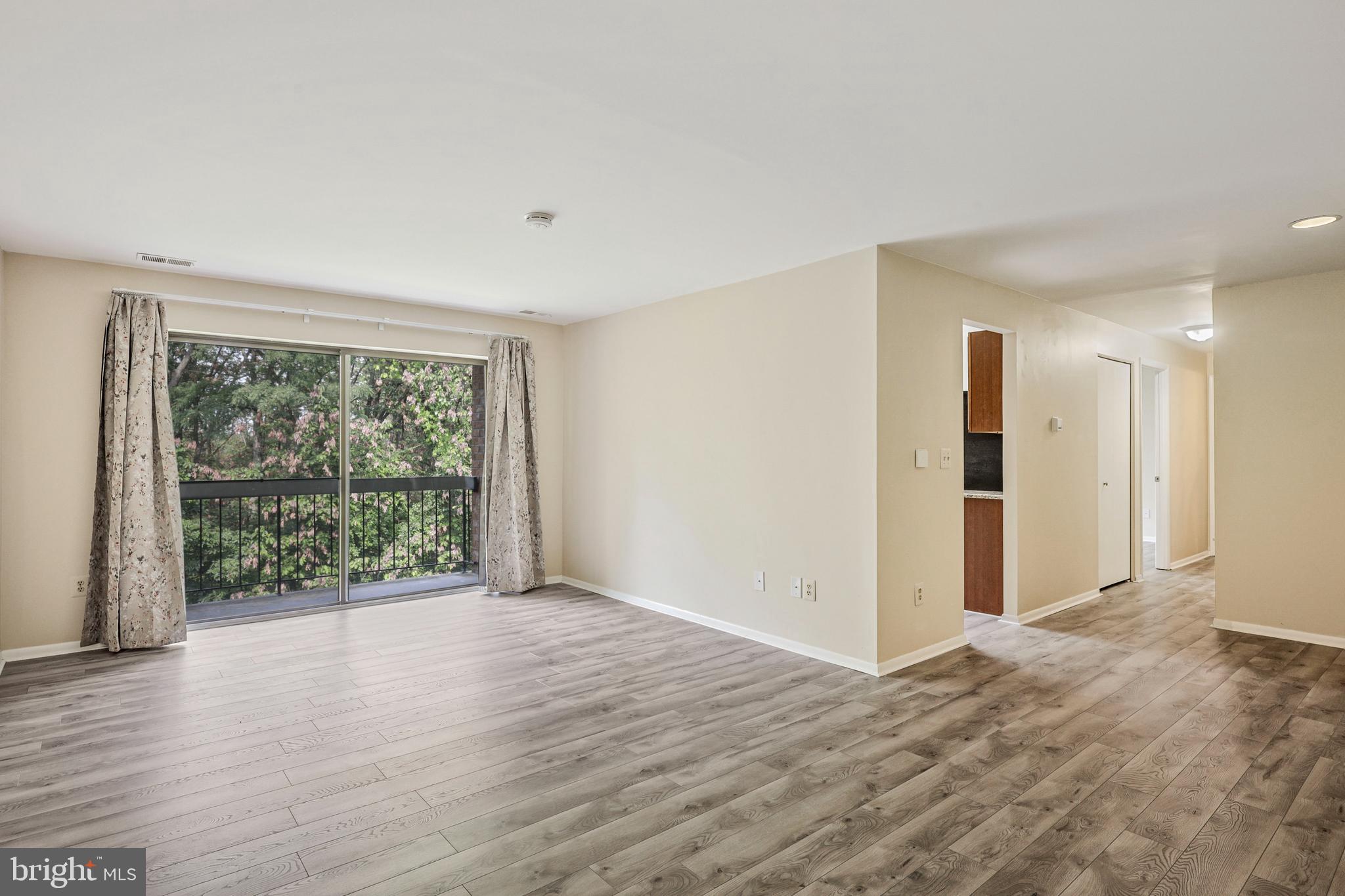 PARTRIDGE KNOLL - Residential