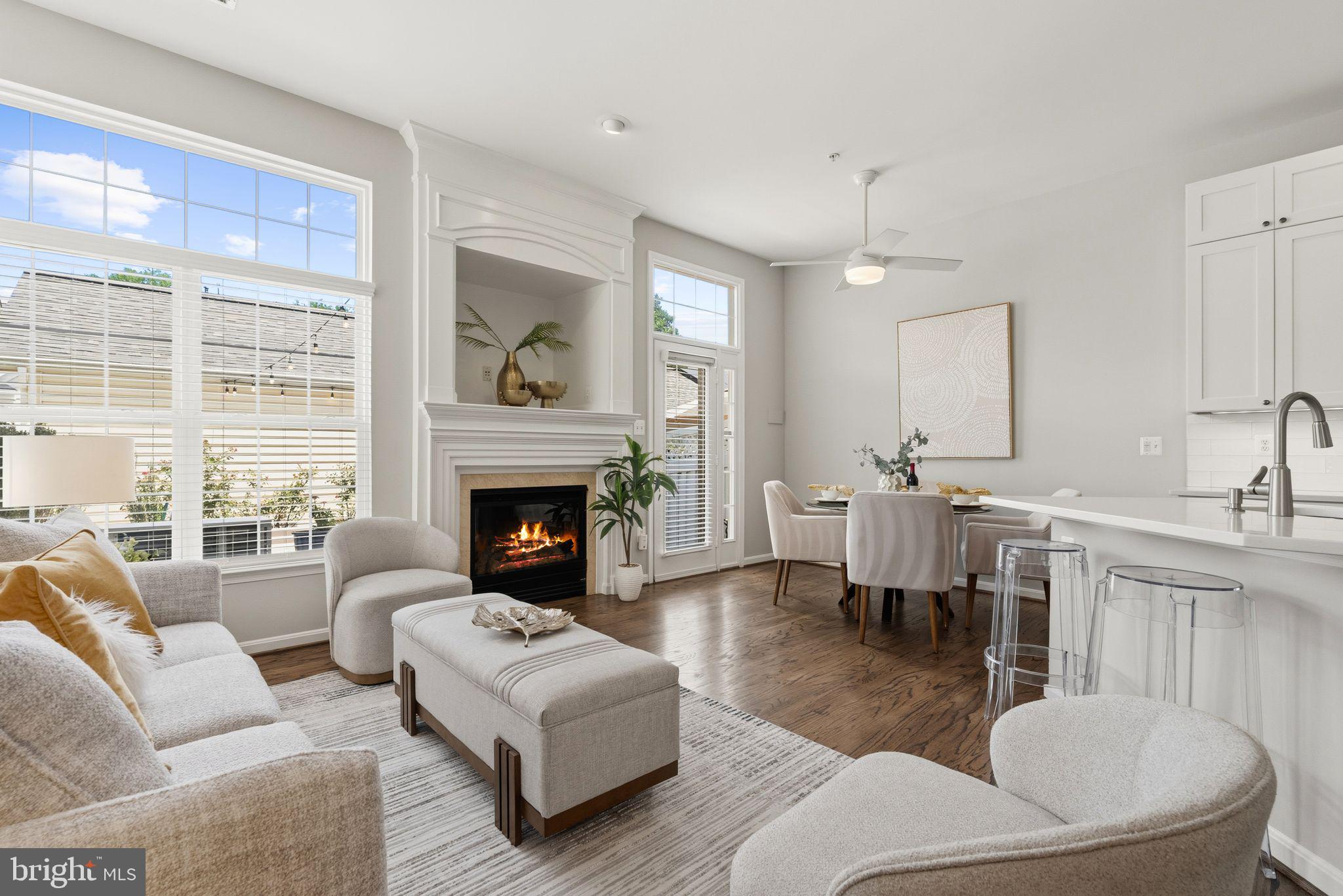 LAKELANDS - Residential