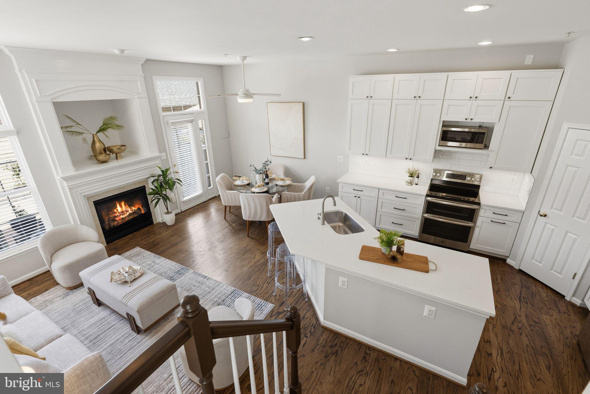 LAKELANDS - Residential
