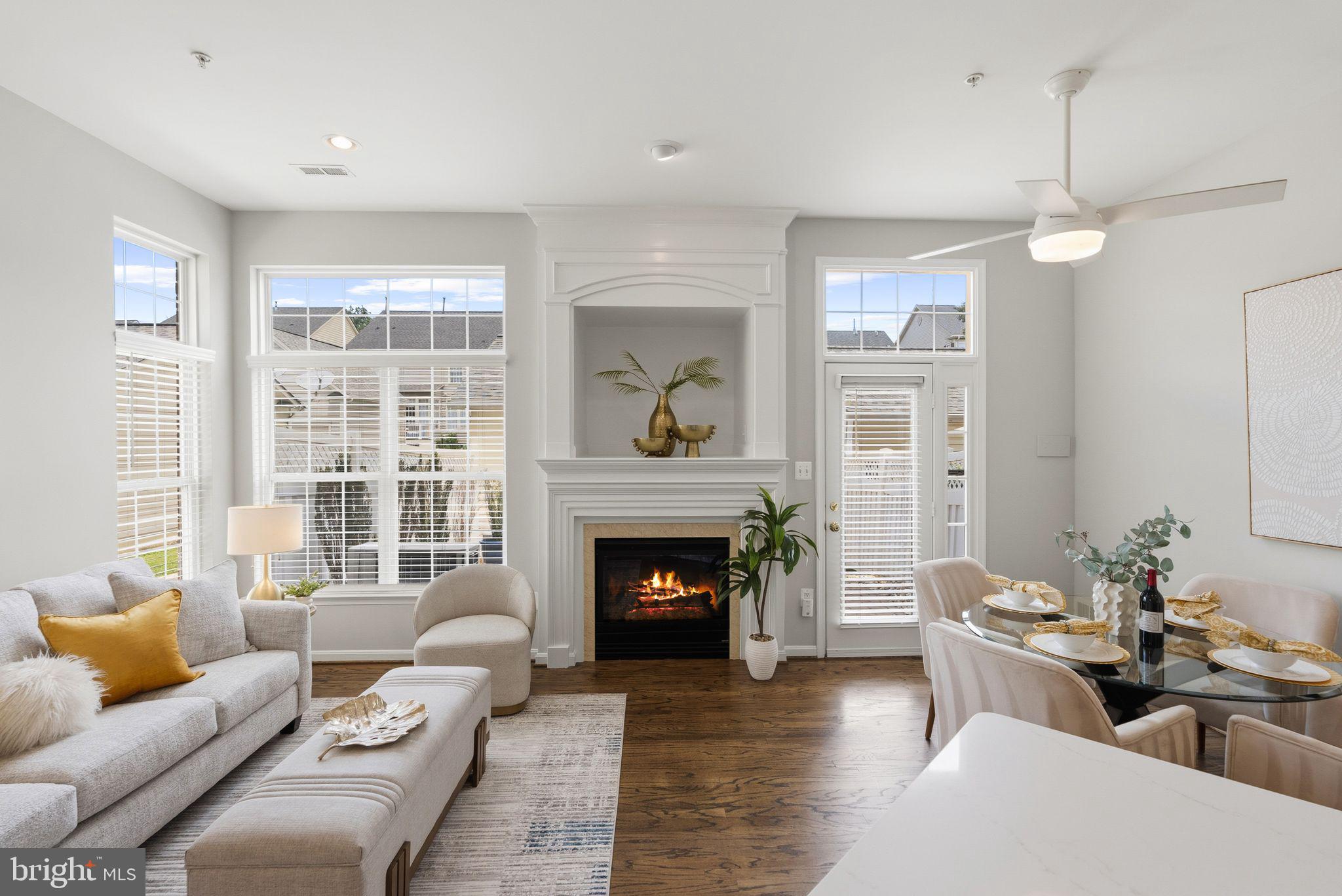 LAKELANDS - Residential