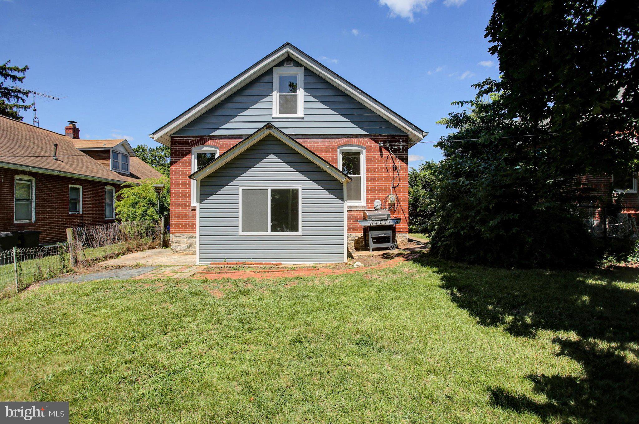 SOUTH END - Residential