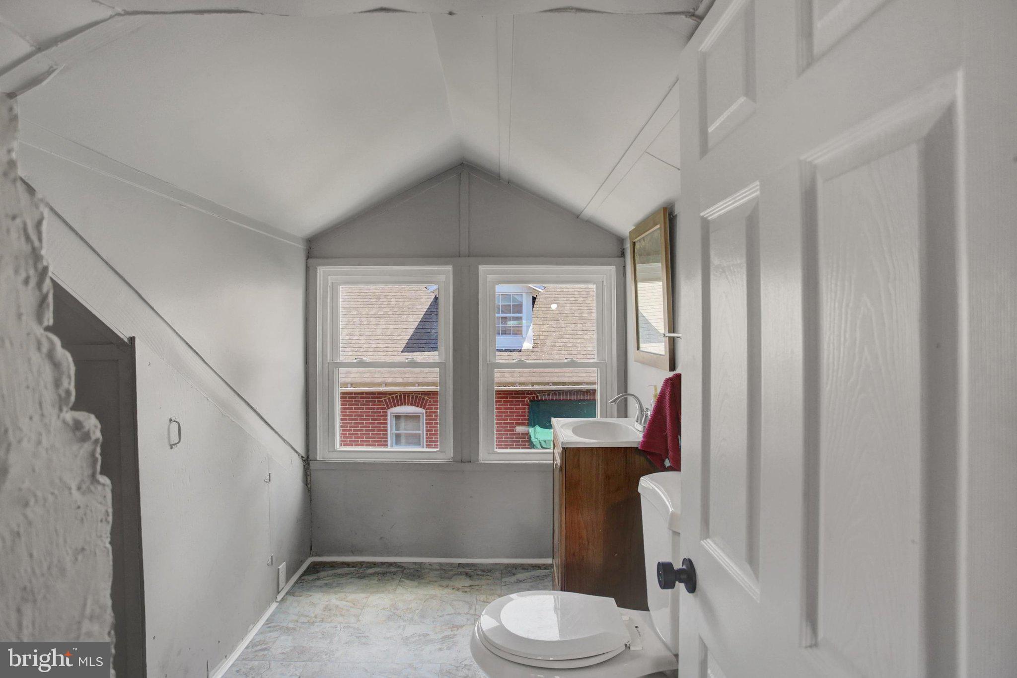 SOUTH END - Residential