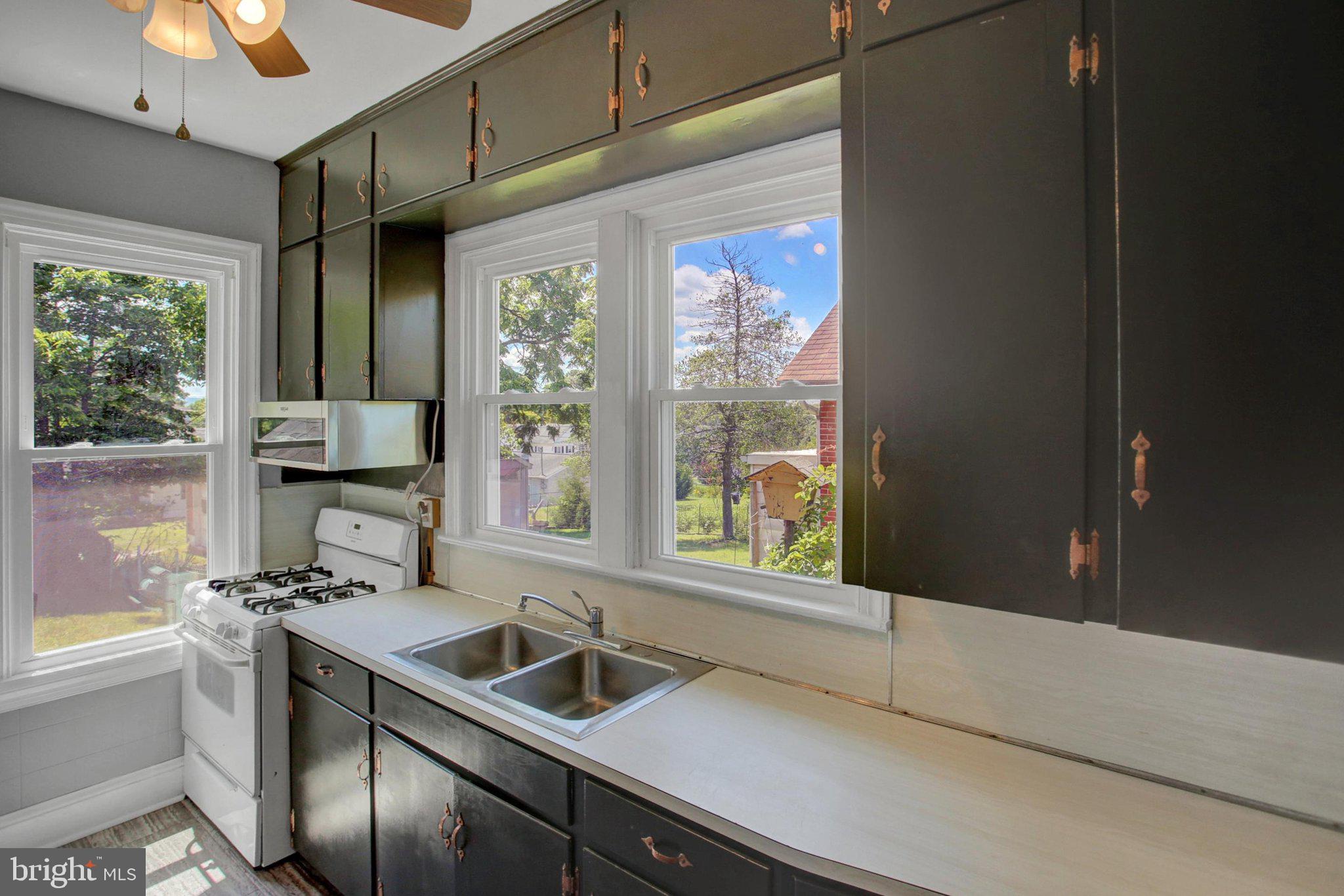 SOUTH END - Residential