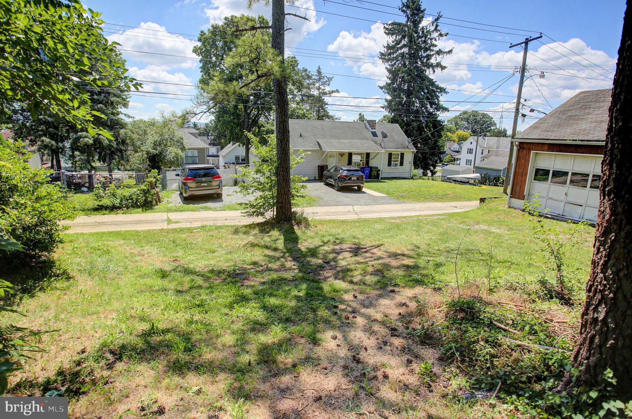 SOUTH END - Residential