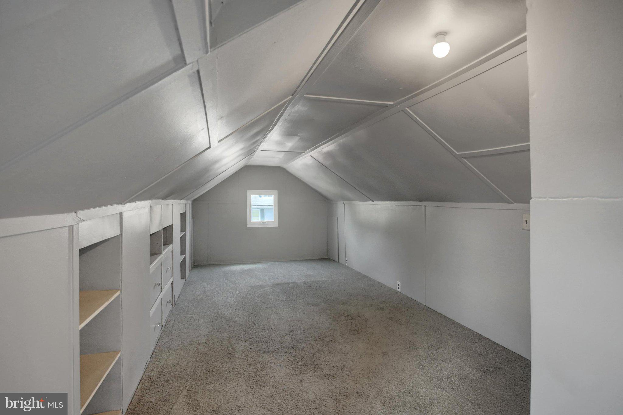 SOUTH END - Residential
