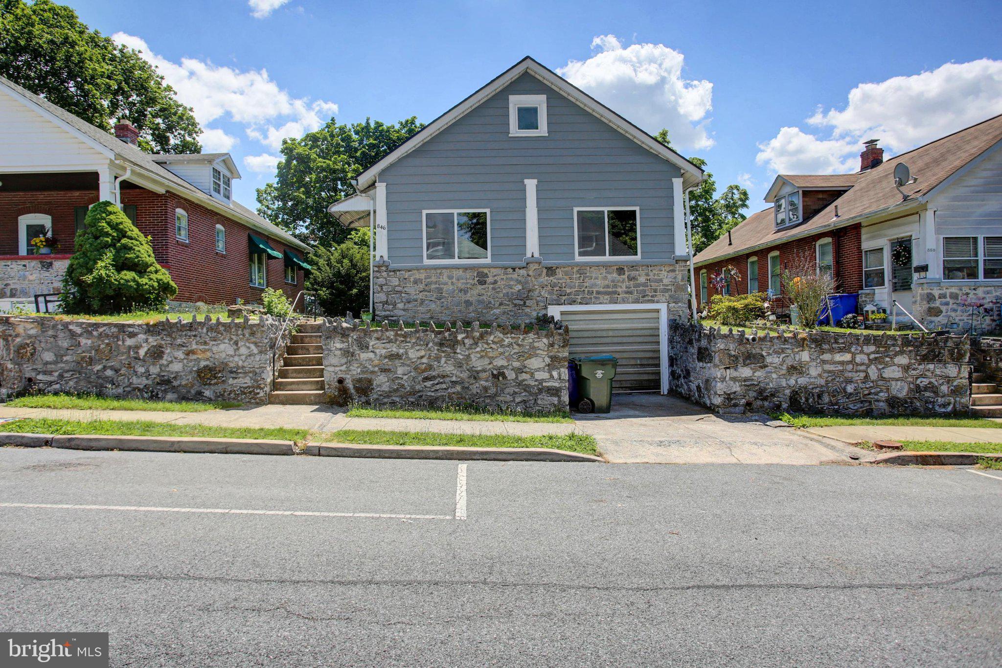 SOUTH END - Residential