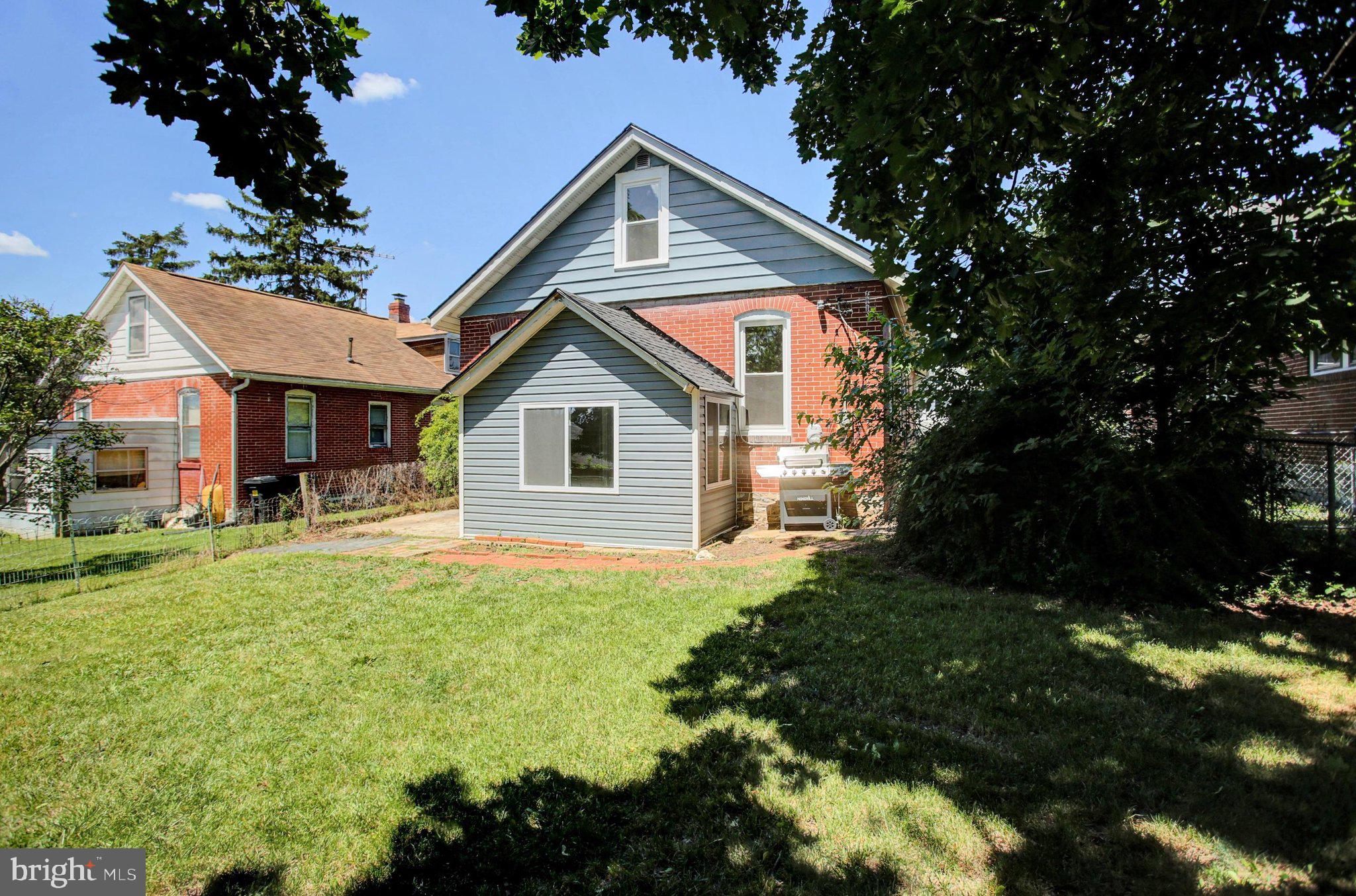 SOUTH END - Residential