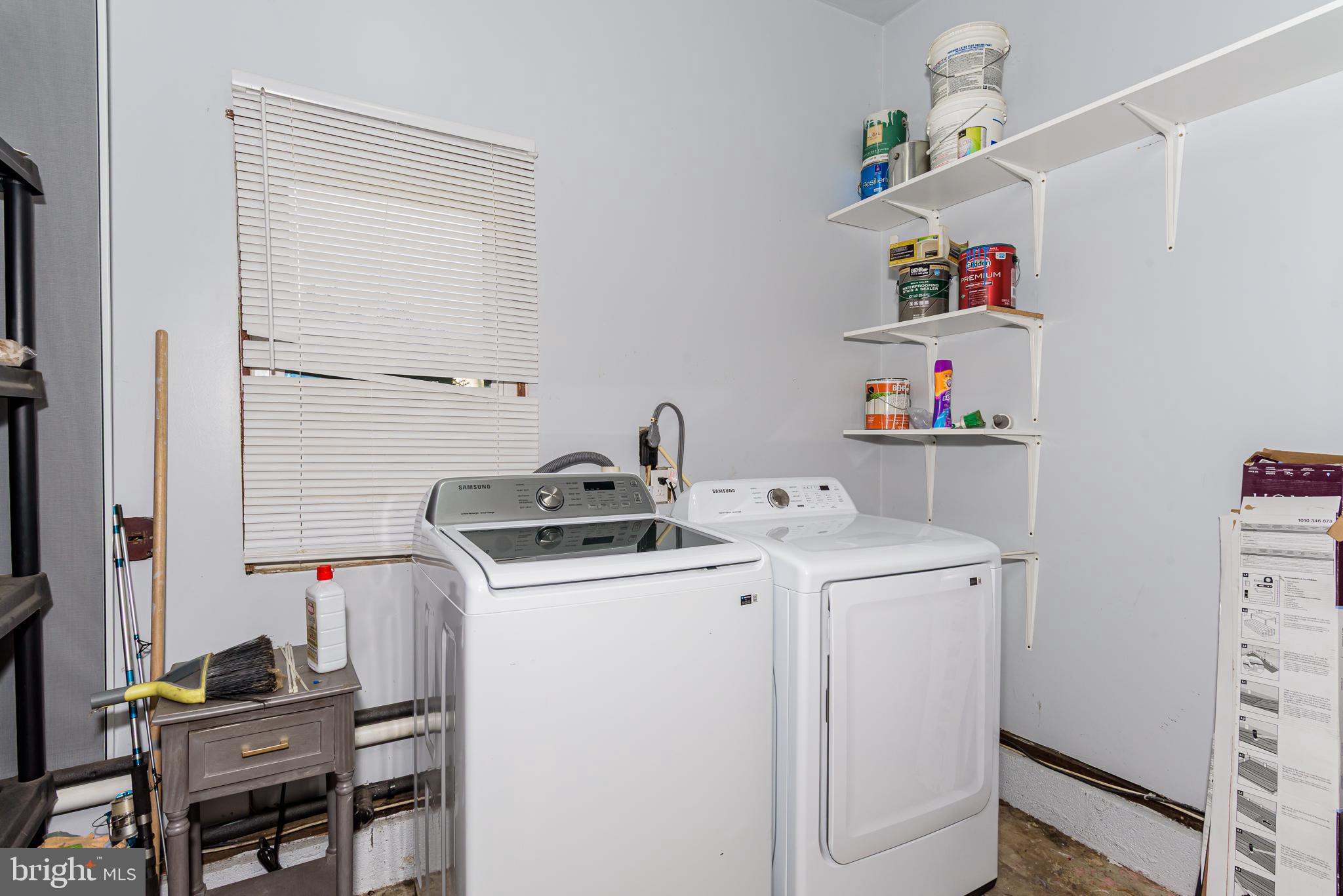 BELMONT - Residential