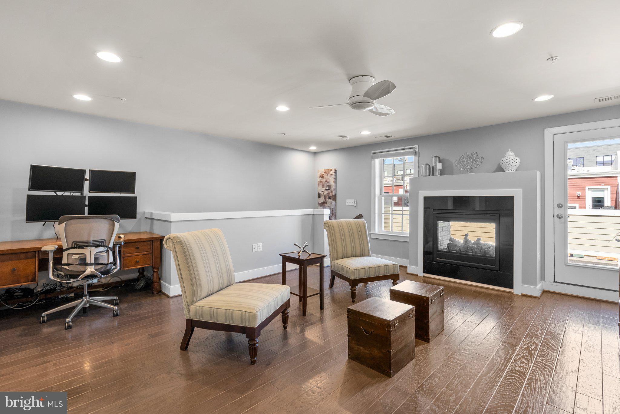 POTOMAC YARD - Residential