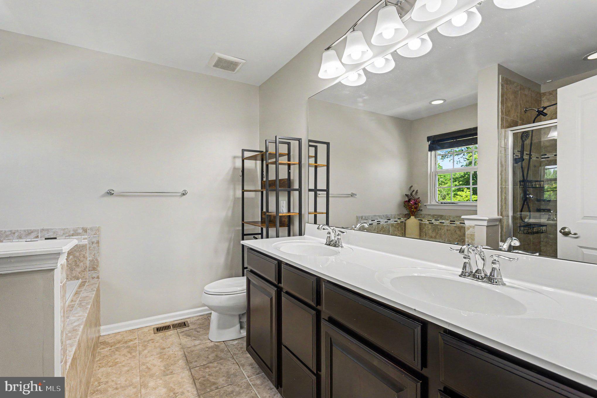 GREENWAY FARMS - Residential