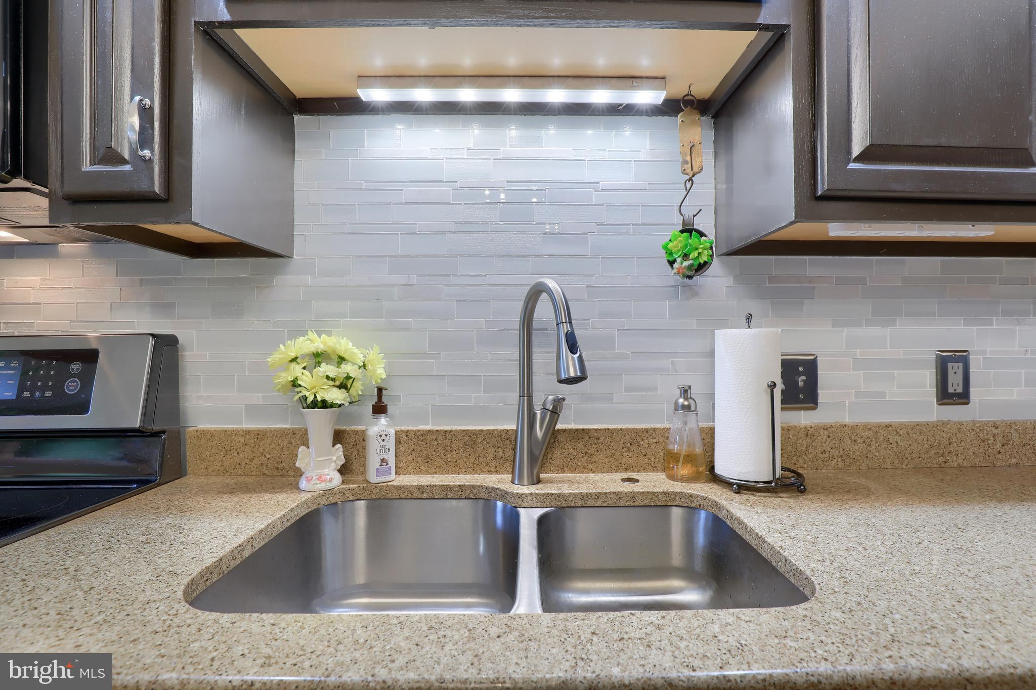 GREENVIEW TERRACE - Residential