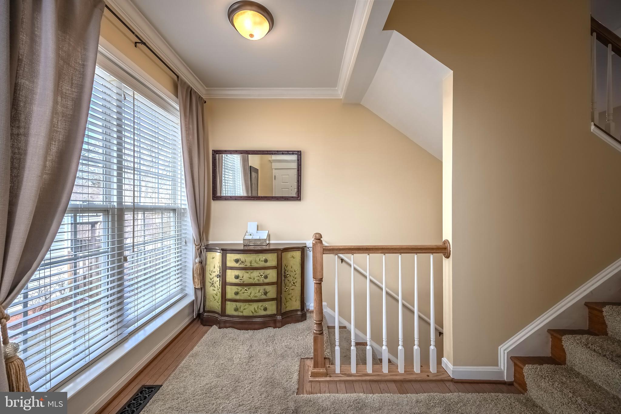 TALL OAKS - Residential